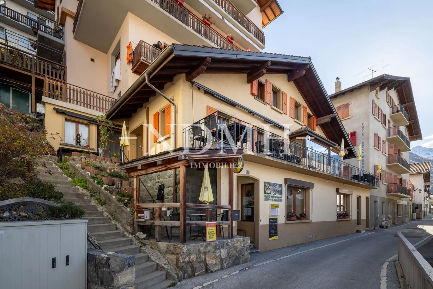 Duplex Charmant avec Restaurant - Photo 1 sur 11