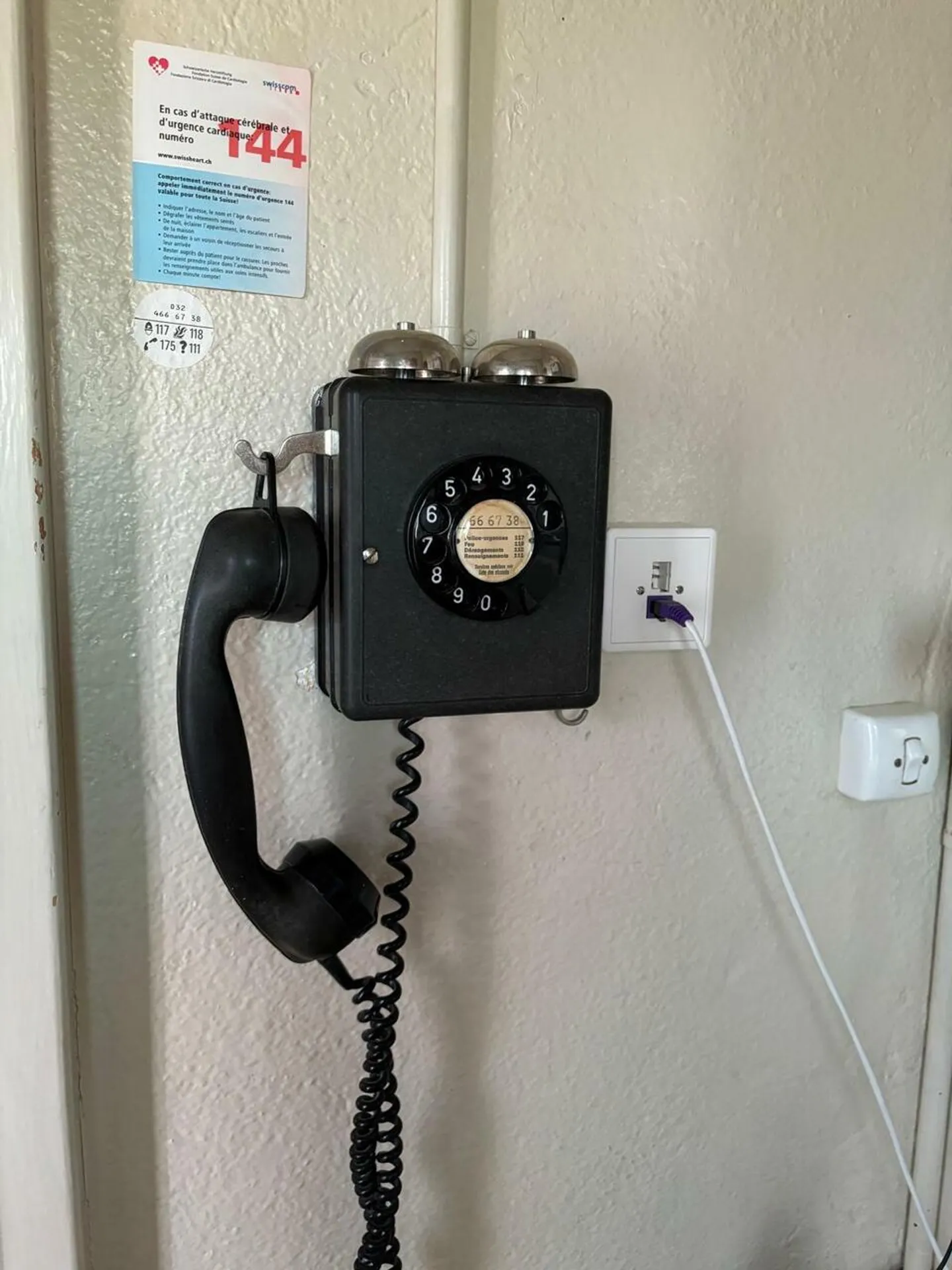 Casa da ristrutturare affascinante - Foto 9 di 11