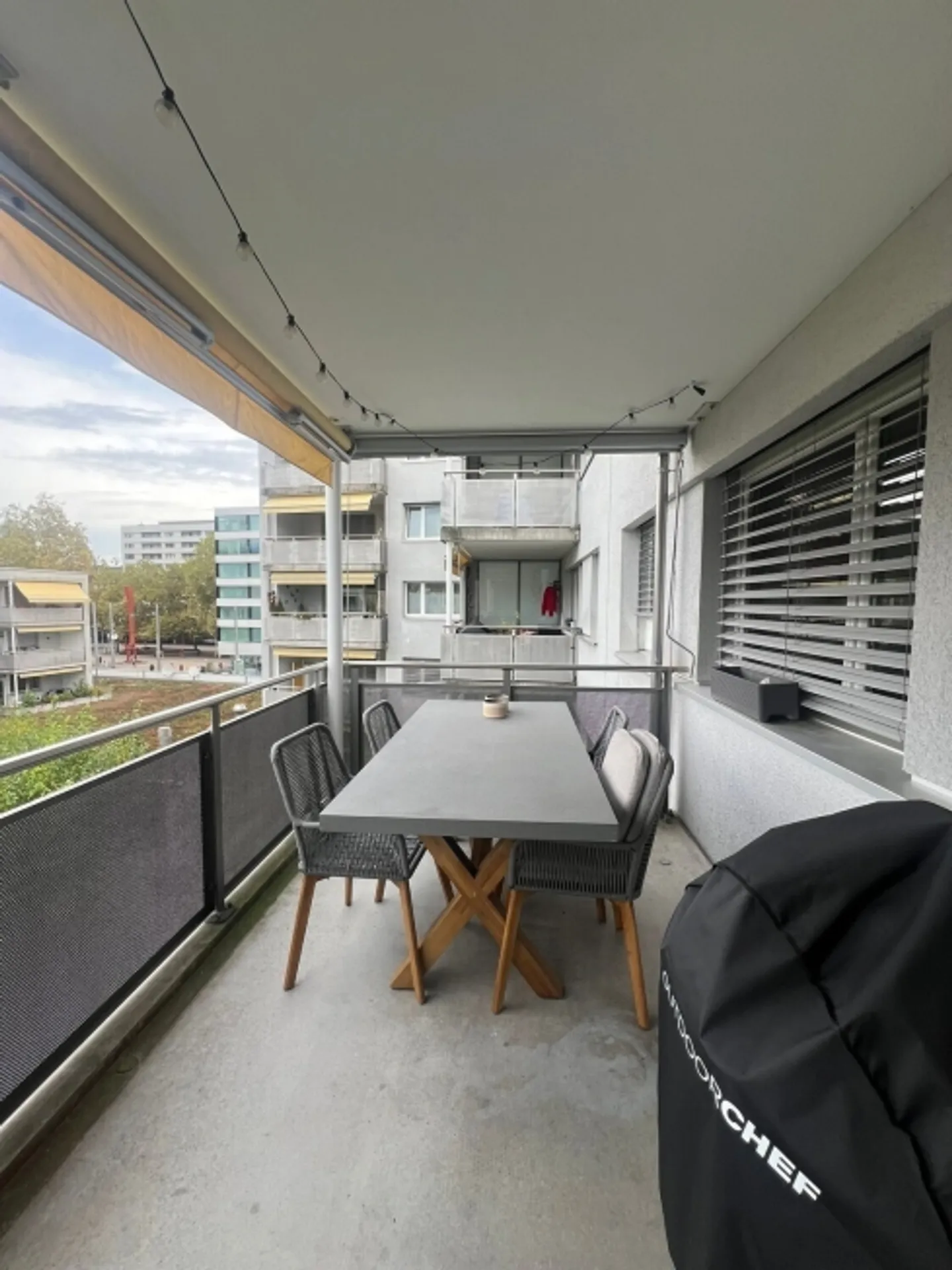 "APPARTEMENT 3½ PIÈCES À ZURICH - DISTRICT 9 ALTSTETTEN, MEUBLÉ, TEMPORAIRE" - Photo 8 sur 10