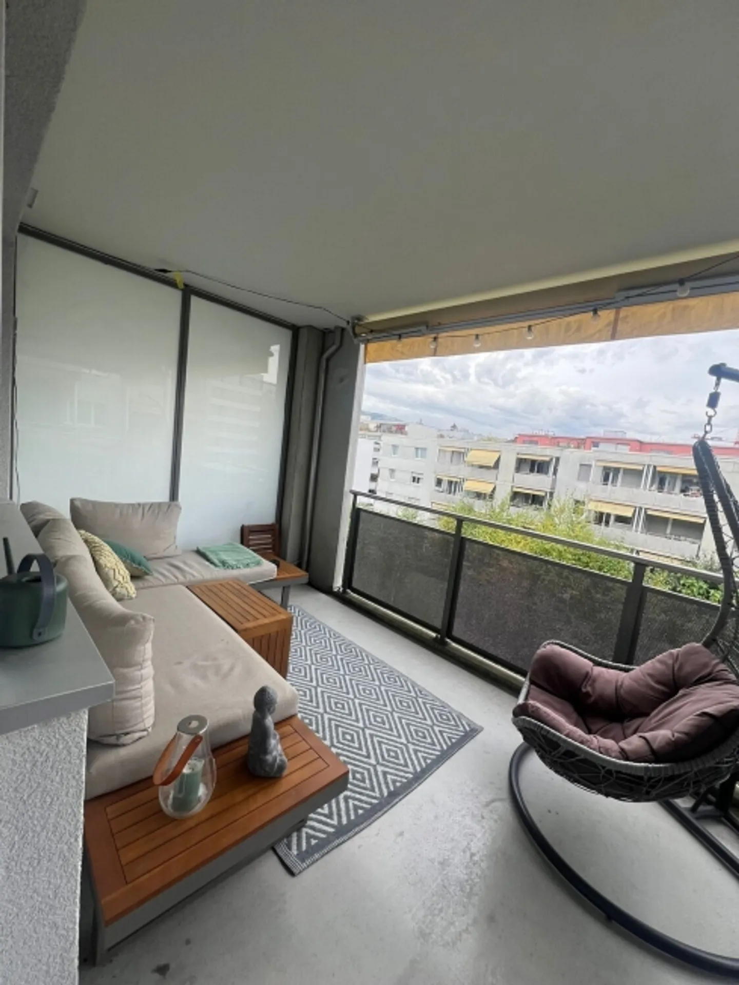 "APPARTEMENT 3½ PIÈCES À ZURICH - DISTRICT 9 ALTSTETTEN, MEUBLÉ, TEMPORAIRE" - Photo 9 sur 10