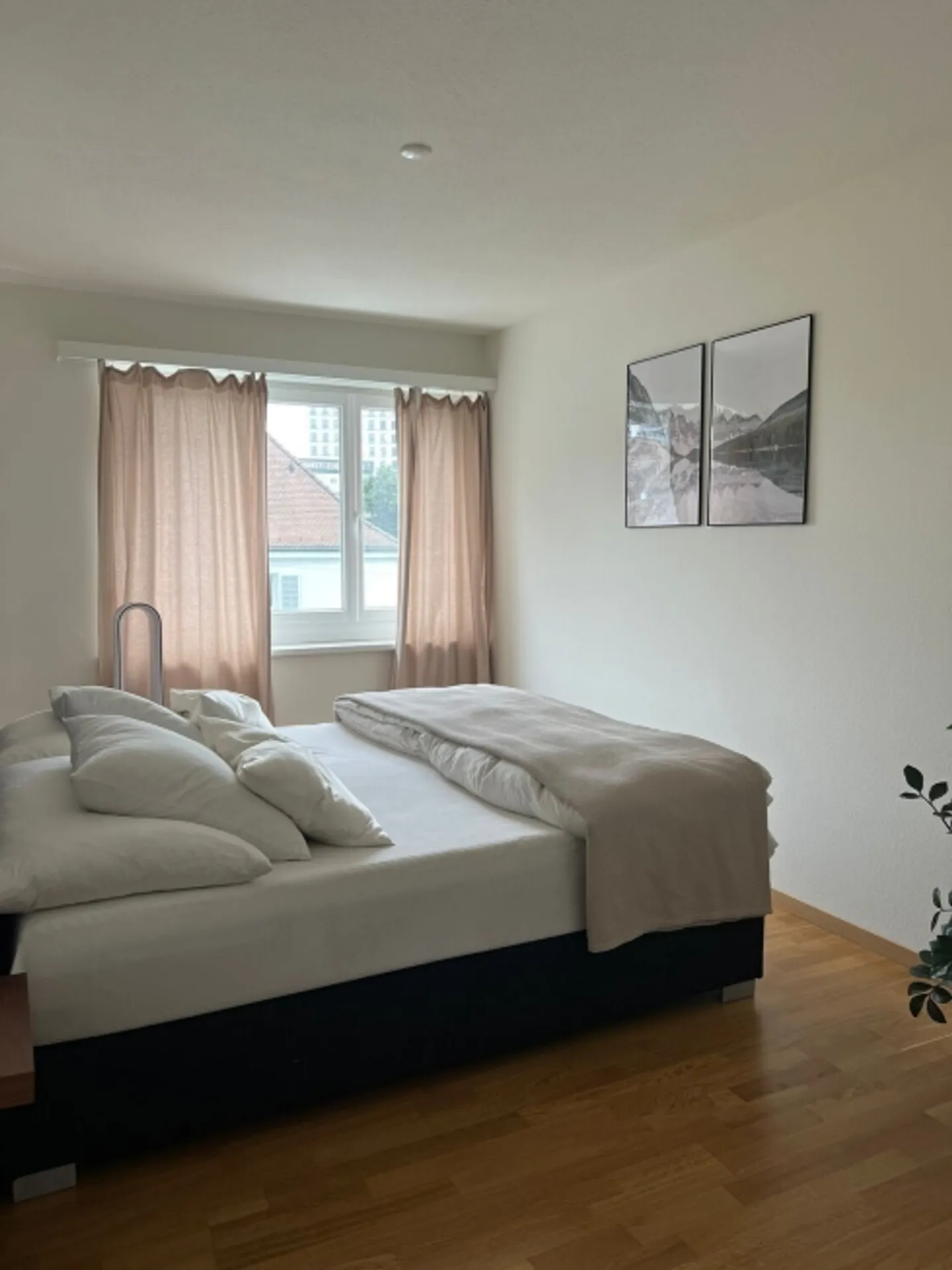 "APPARTEMENT 3½ PIÈCES À ZURICH - DISTRICT 9 ALTSTETTEN, MEUBLÉ, TEMPORAIRE" - Photo 6 sur 10