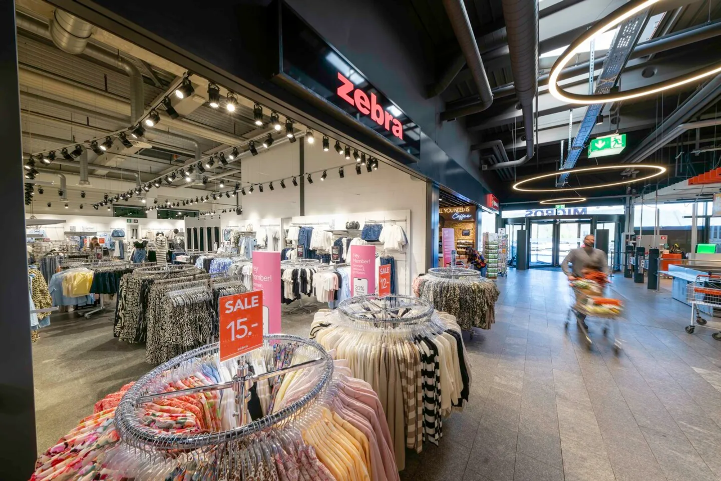 Ladenfläche mit 160m² in Shopping Center - Migros Bubendorf - Foto 5 von 9