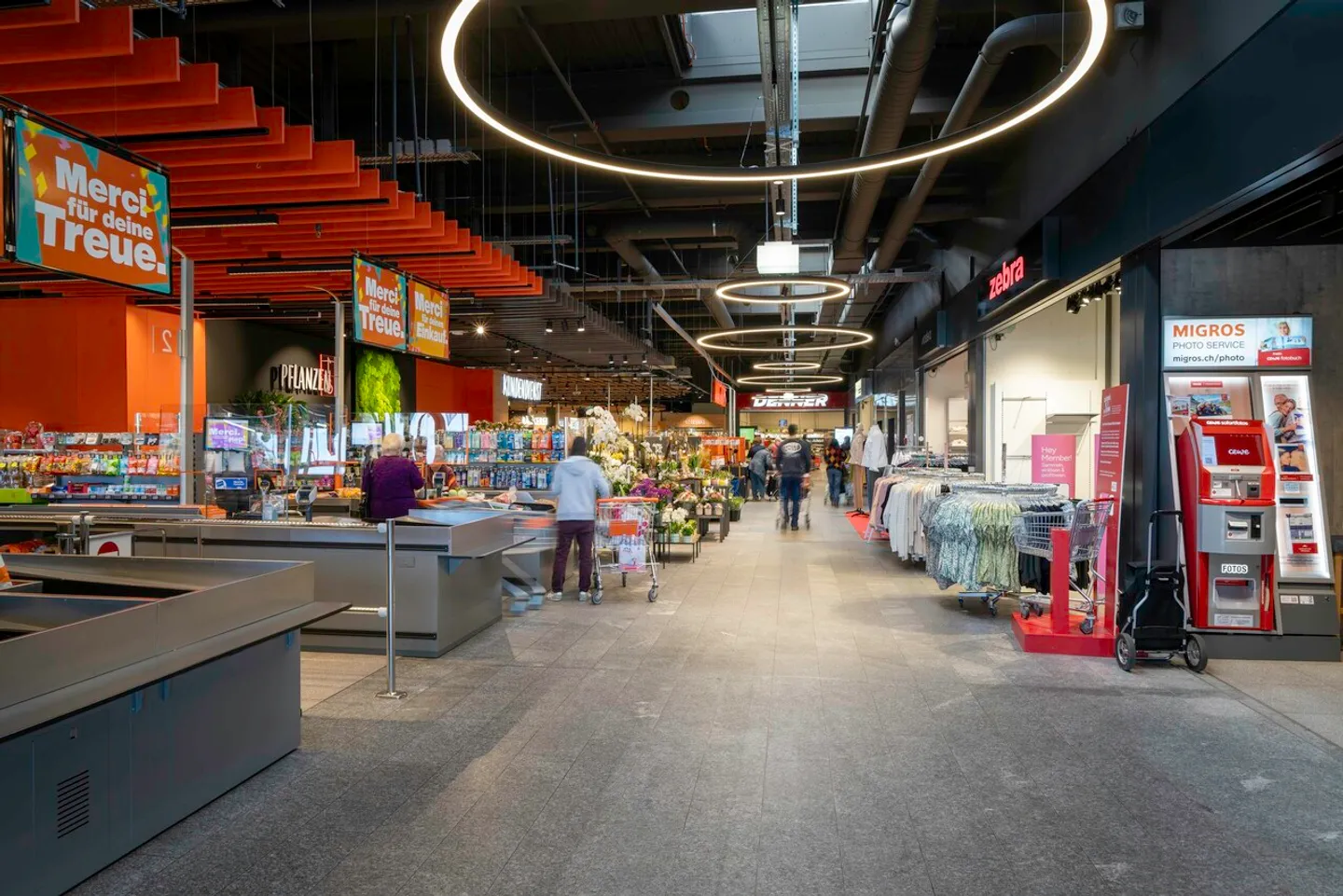Ladenfläche mit 160m² in Shopping Center - Migros Bubendorf - Foto 6 von 9