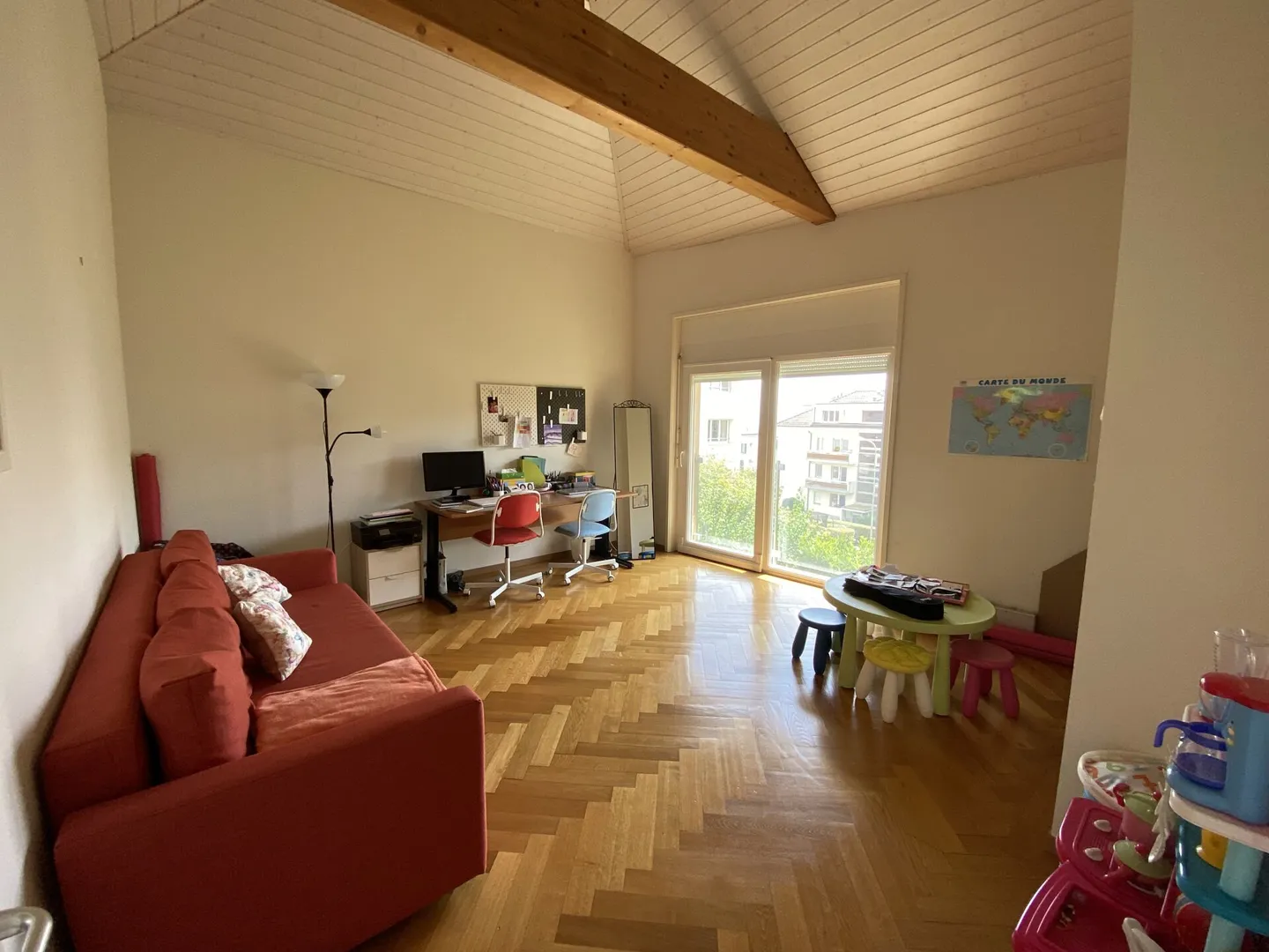 Detached Villa - Photo 7 of 13