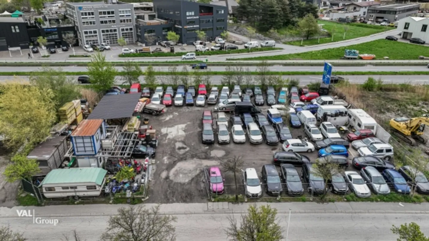 Industrial land in a high-traffic location with excellent visibility - Photo 7 of 7