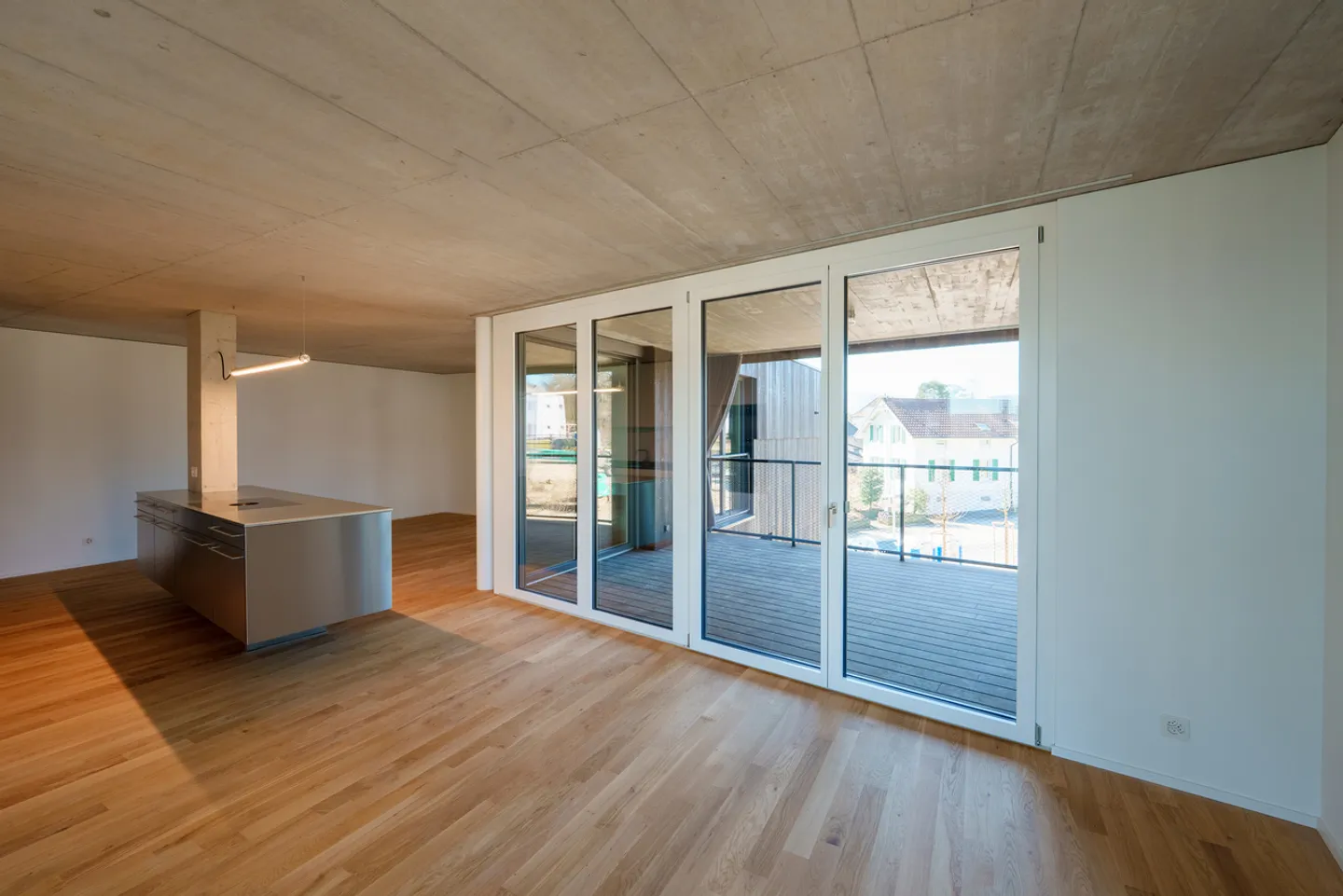 AUSSERGEWÖHLICHE ARCHITEKTUR AN PRIVILEGIERTE LAGE - Foto 5 von 13