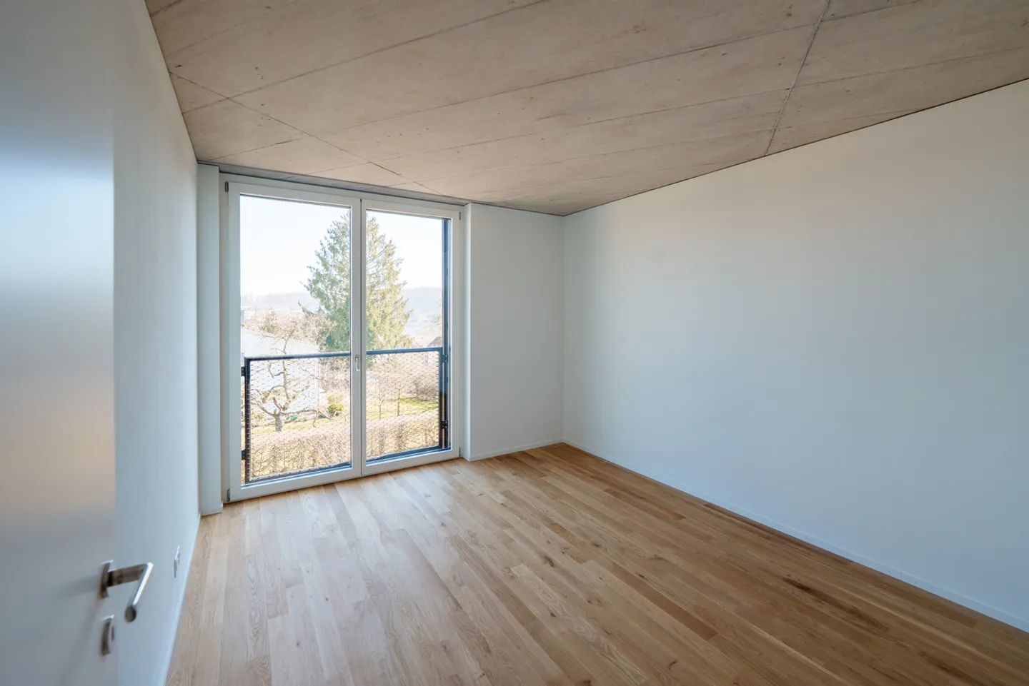 AUSSERGEWÖHLICHE ARCHITEKTUR AN PRIVILEGIERTE LAGE - Foto 7 von 13