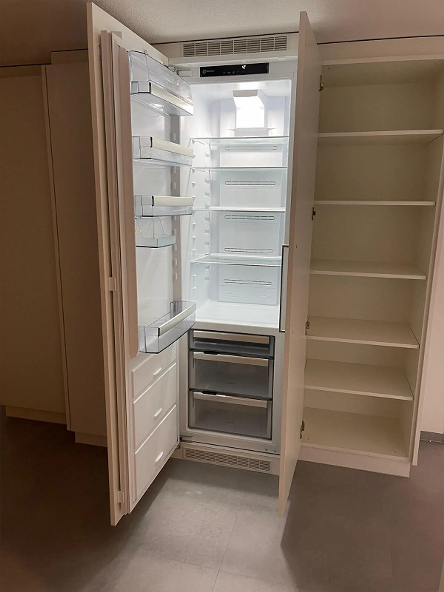 Appartamento 4.5 stanze Riegelhaus ristrutturato 2023 - Foto 7 di 17