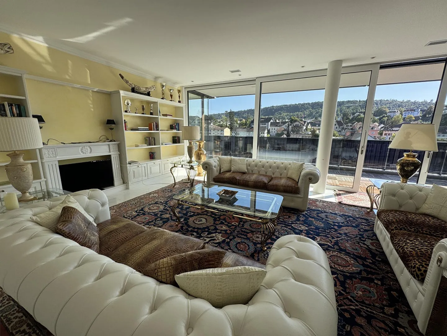 Exclusive Penthouse Apartment with Rhine View – Living at the Highest Level - Photo 3 of 20