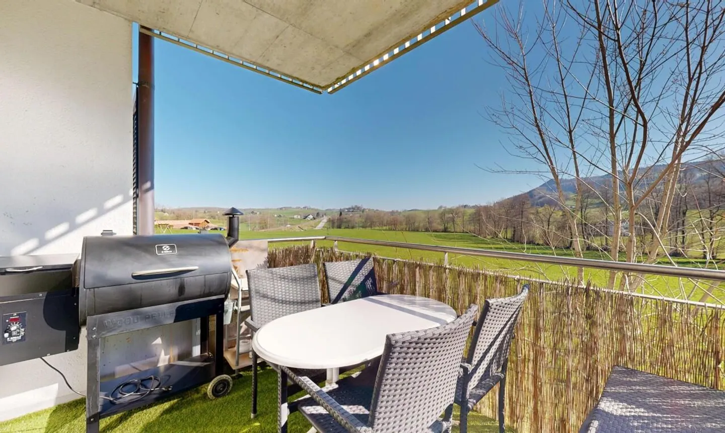 UN QUADRO DI VITA TRA MONTAGNE E SERENITÀ A PUIDOUX - Foto 9 di 13