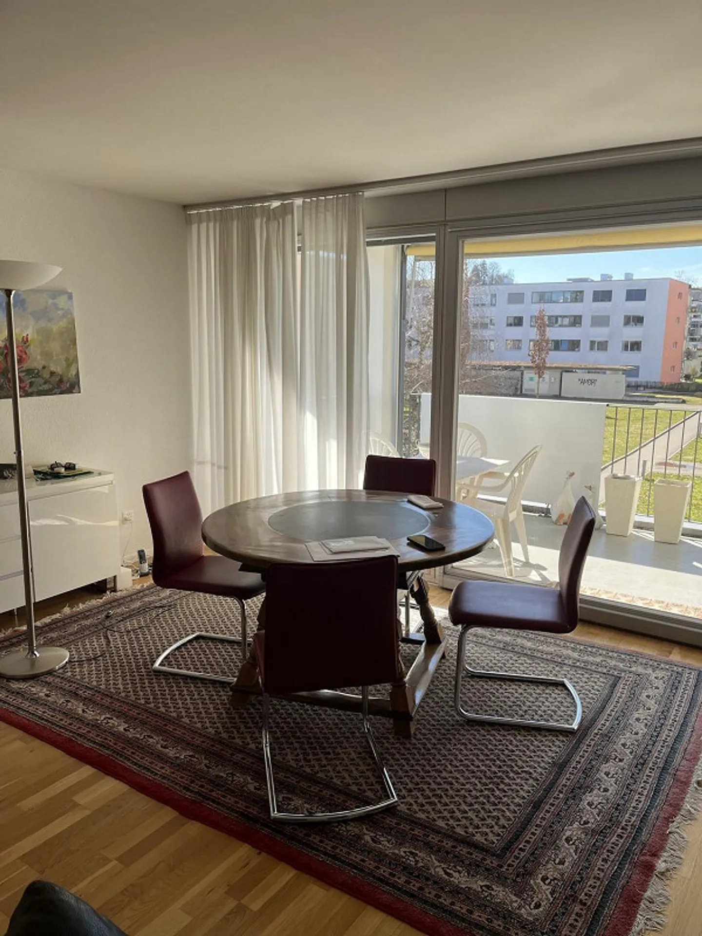 Appartement spacieux de 4,5 pièces à louer au 2ème étage - Photo 3 sur 7