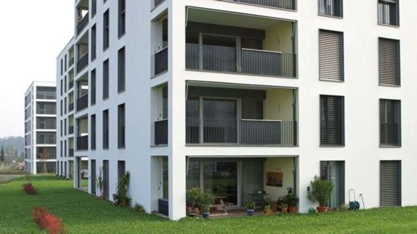 Appartement spacieux de 4,5 pièces à louer au 2ème étage - Photo 1 sur 7