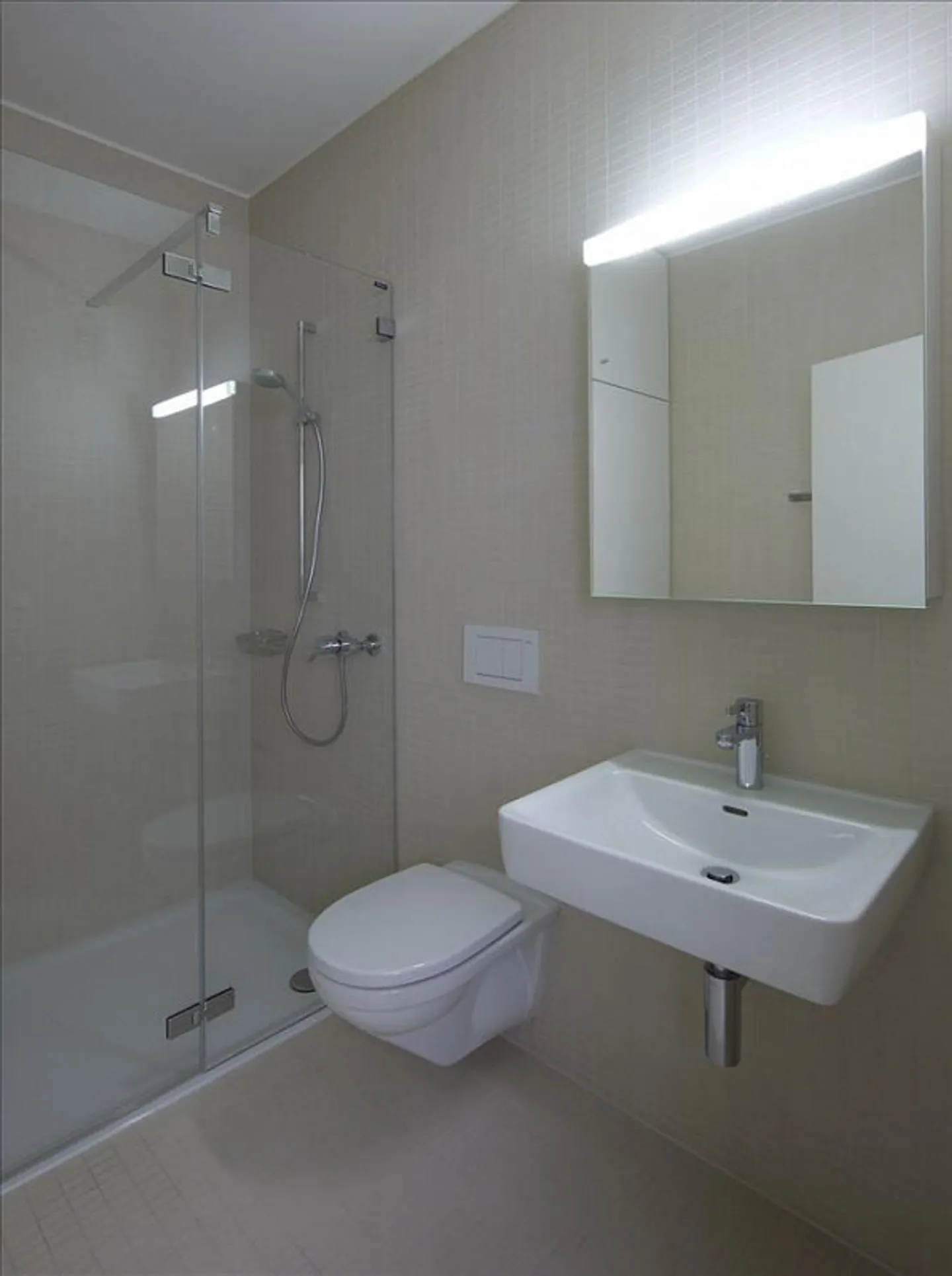 Wohnen erster Klasse - Foto 3 von 5