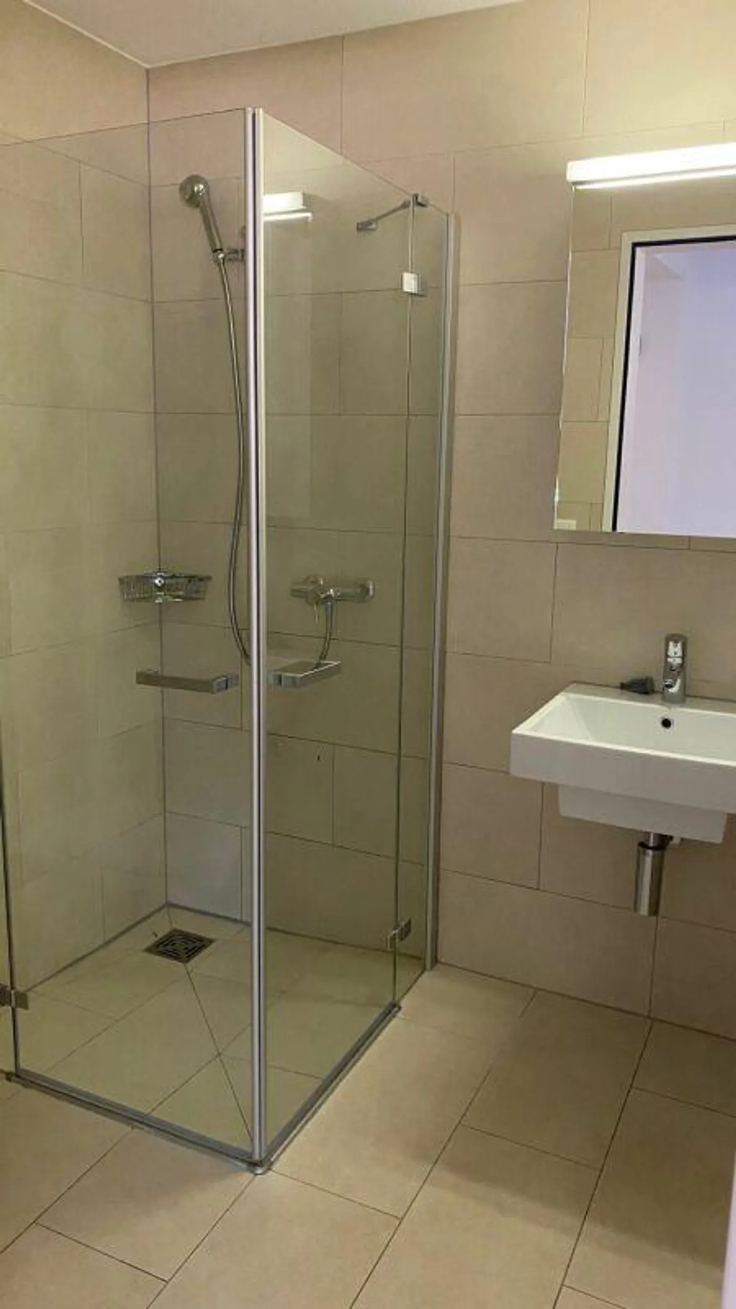 Modern Apartment in Münchenbuchsee - Photo 8 of 8