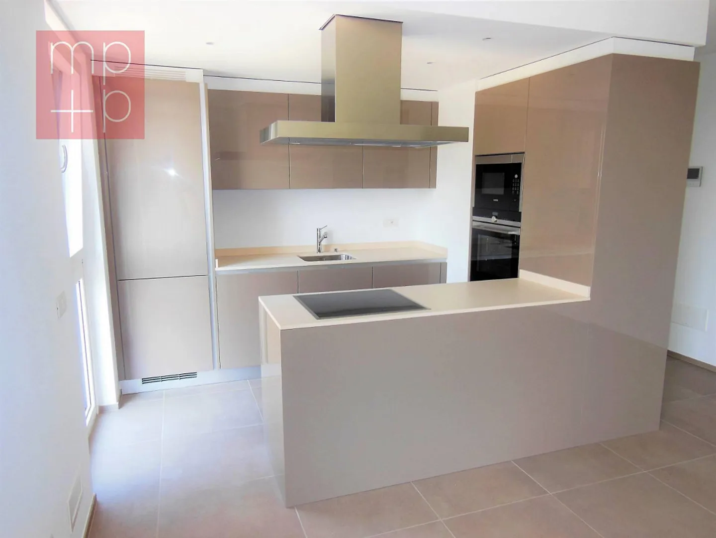 Wohnung - Lugaggia - Foto 2 von 8