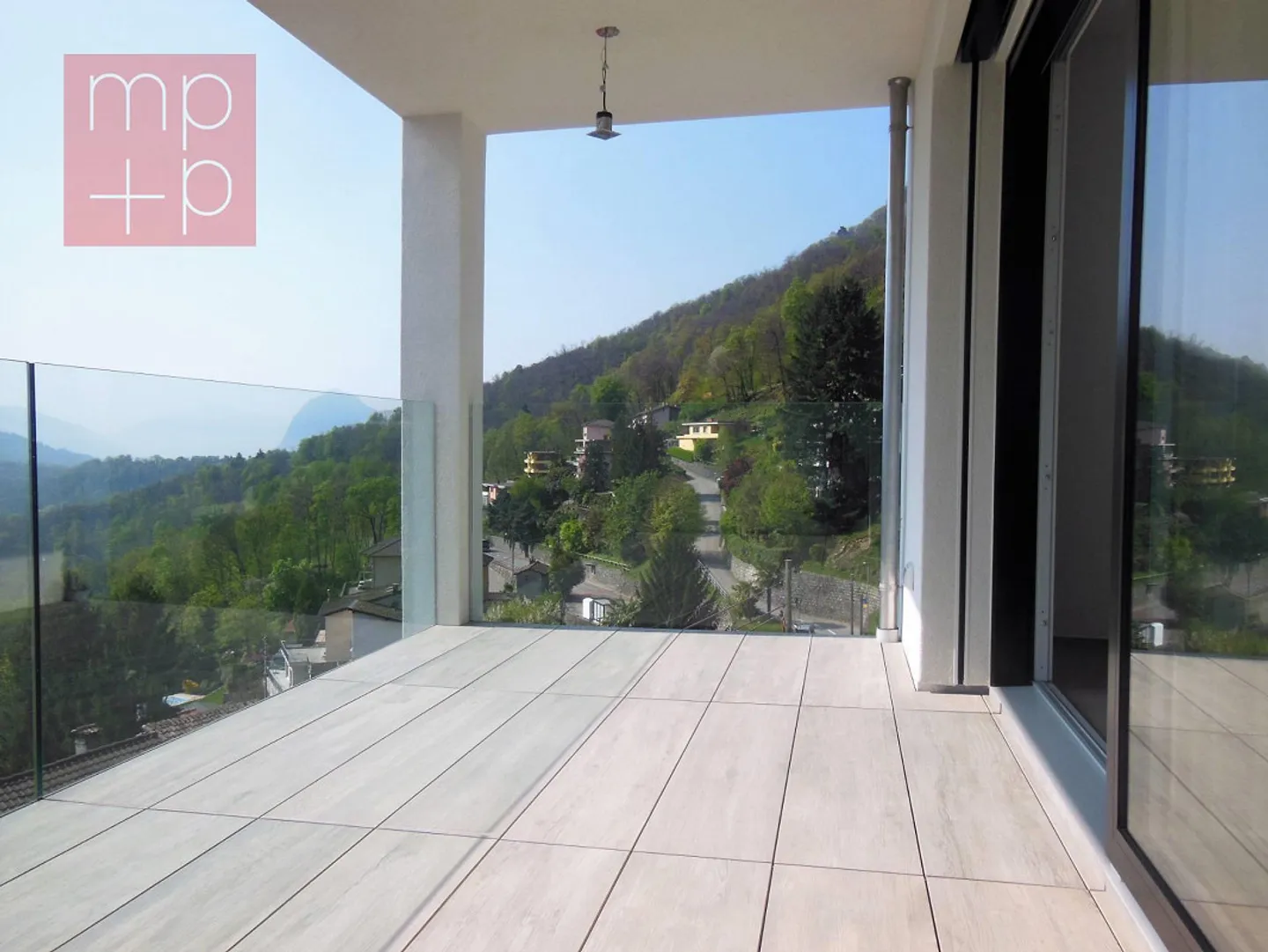 Wohnung - Lugaggia - Foto 1 von 8