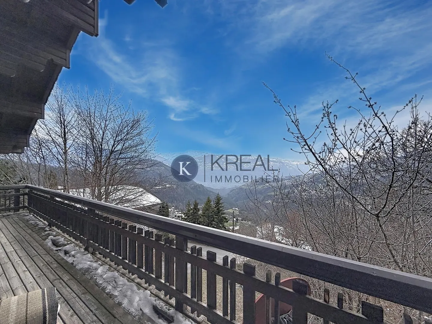 Chalet 5,5 pièces avec vue panoramique - Potentiel de rénovation - Photo 1 sur 12