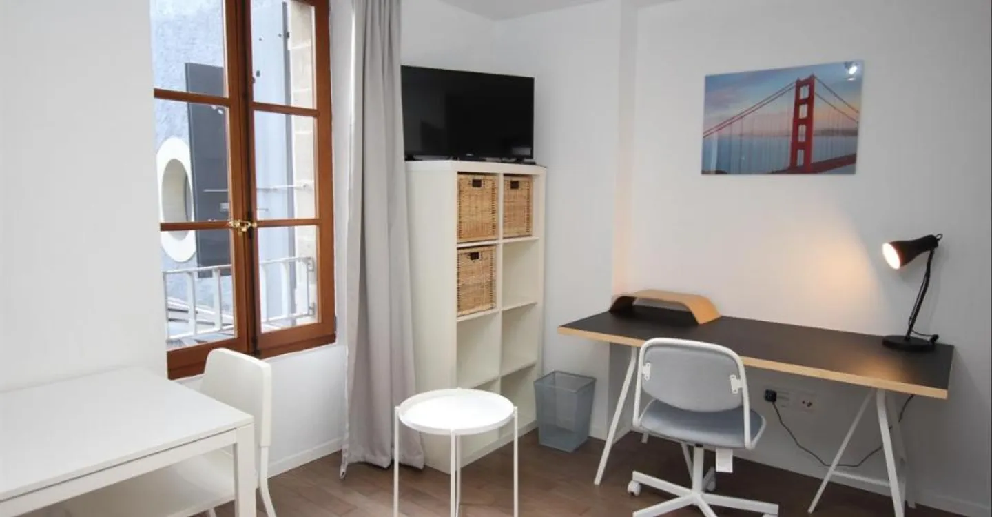 Charming Studio in Montbrillant - Photo 1 of 6