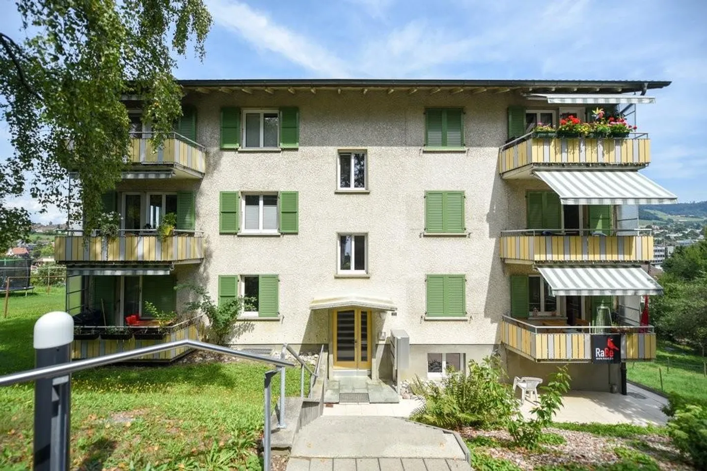 Moderno appartamento di 3 locali a Ittigen - Foto 1 di 6