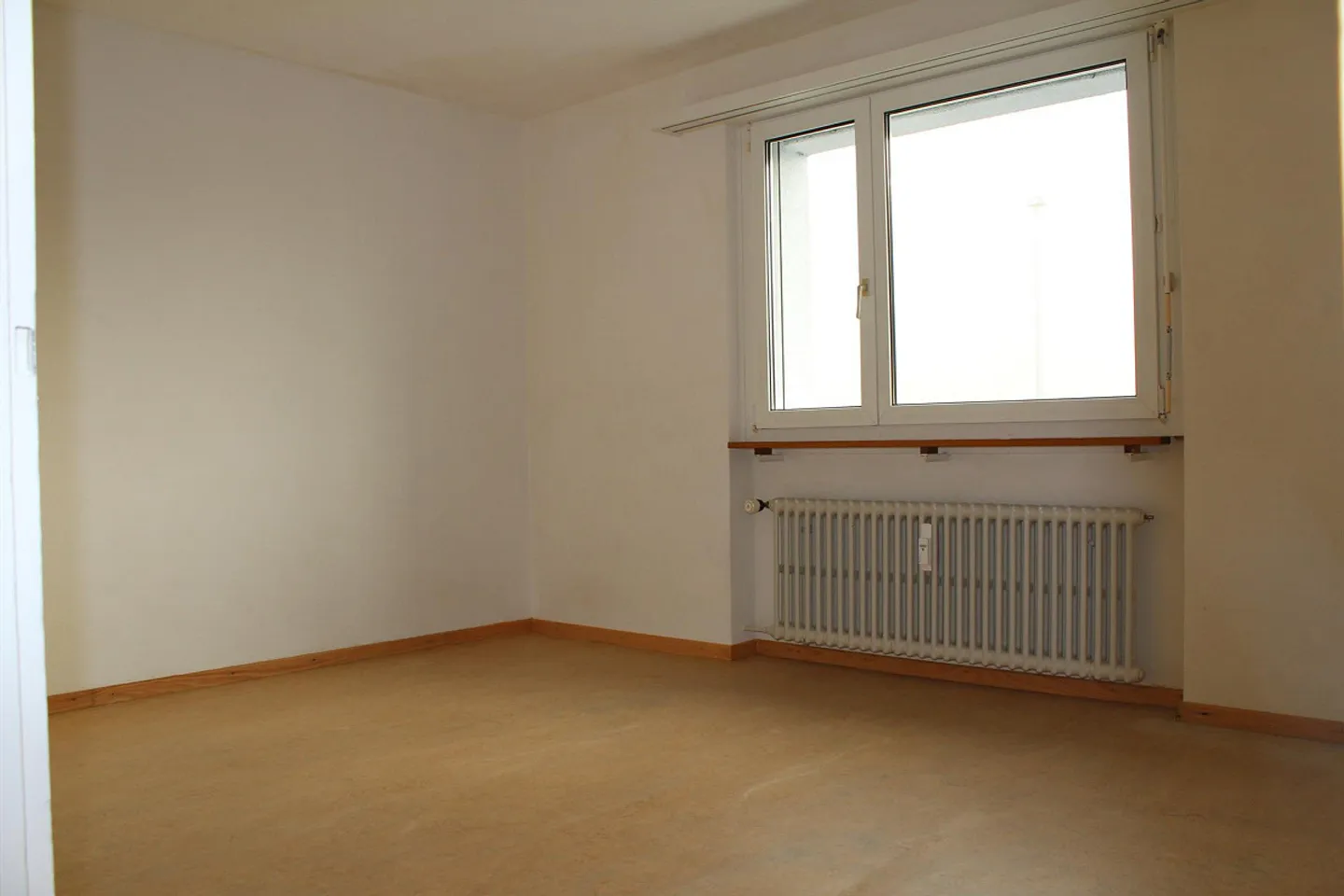 Helle 3-Zimmer-Wohnung mit Balkon - Foto 5 von 8