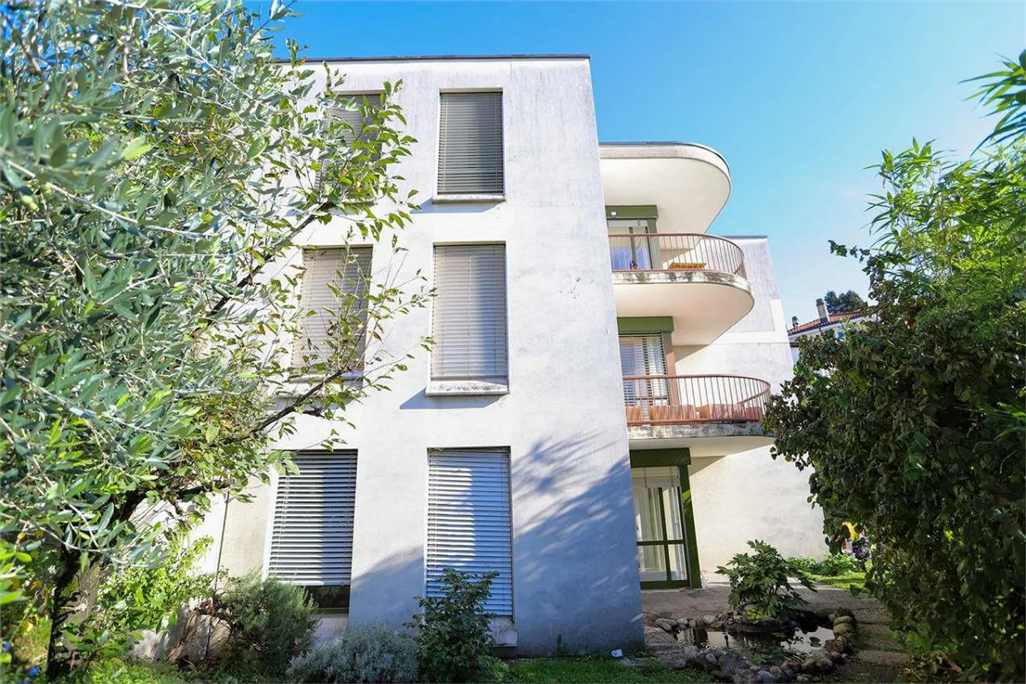 4,5 Zimmer mit Garten und Seeblick - SEKUNDÄRES HAUS - Foto 1 von 13