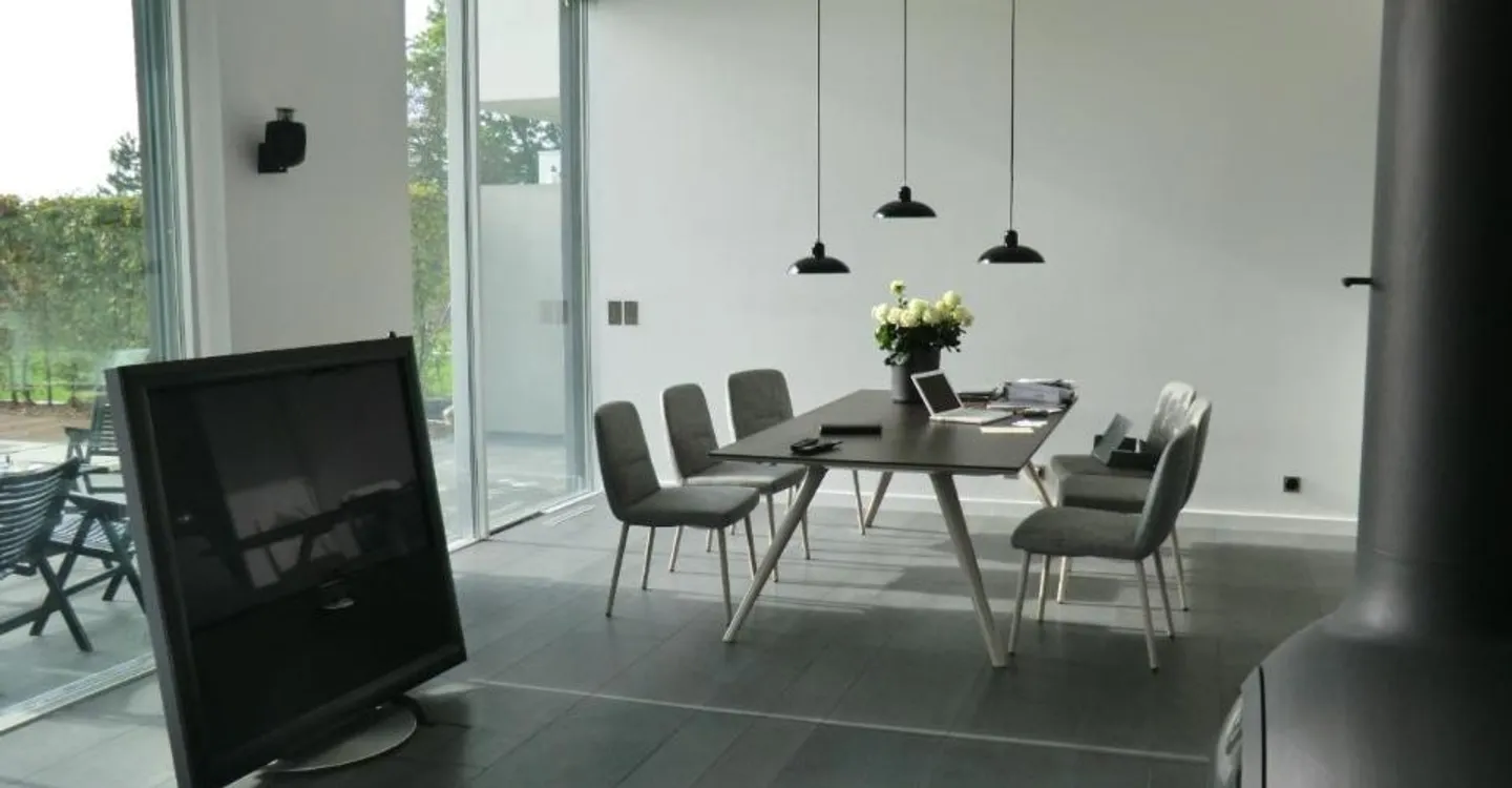 Villa contemporanea a Vésenaz - Foto 5 di 11