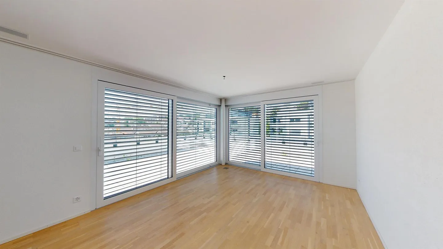 Appartamento moderno con terrazza - Foto 2 di 12