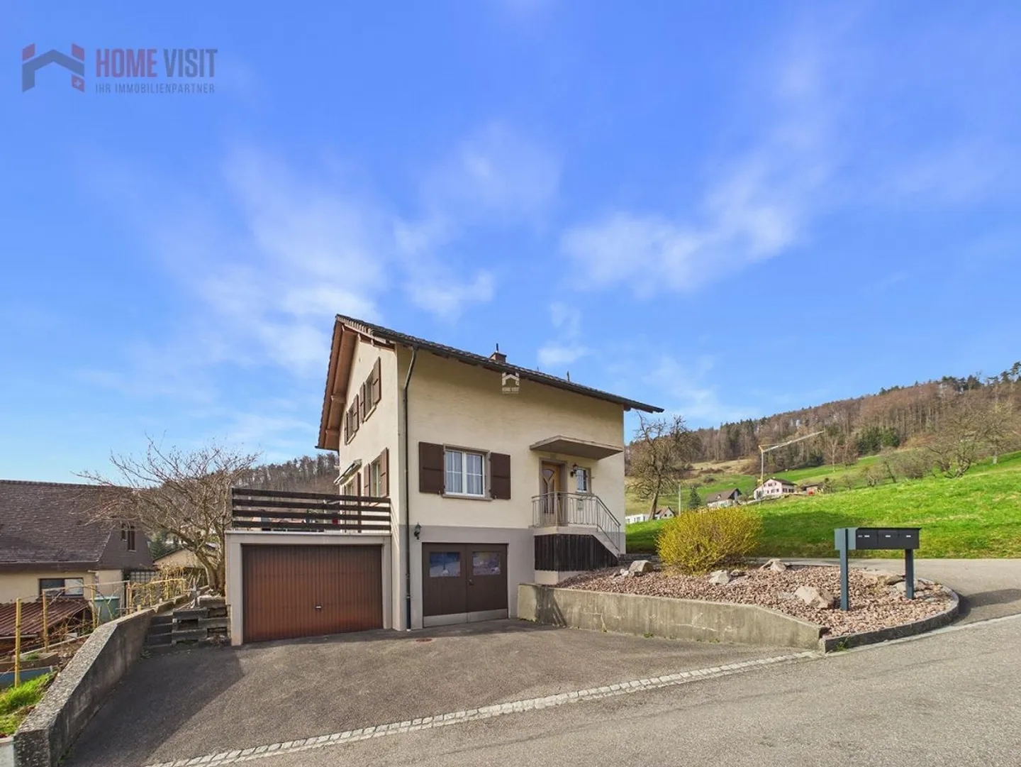 Charmantes Einfamilienhaus mit Wintergarten - Foto 1 von 21