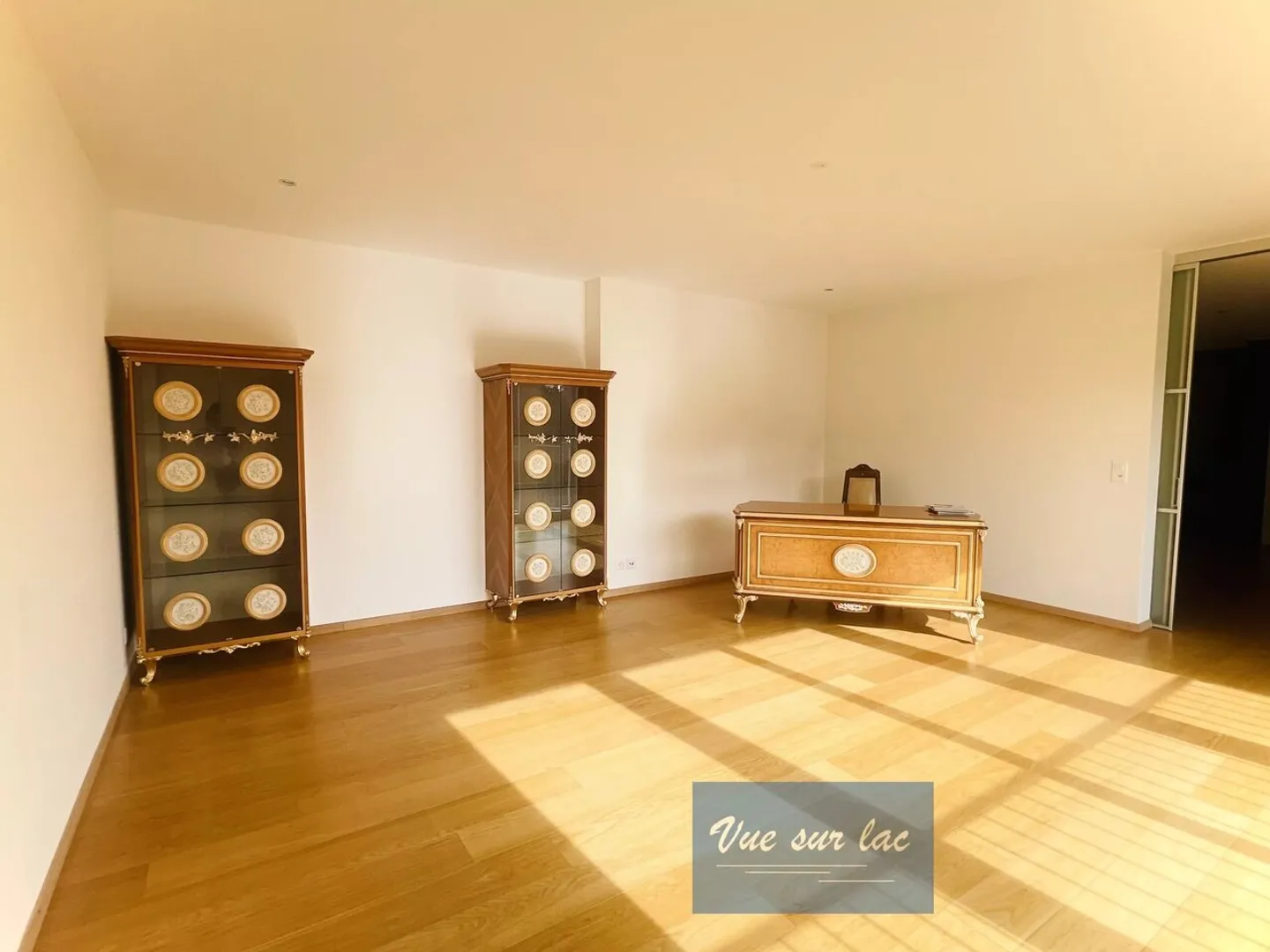 Appartement moderne lumineux - Photo 4 sur 13