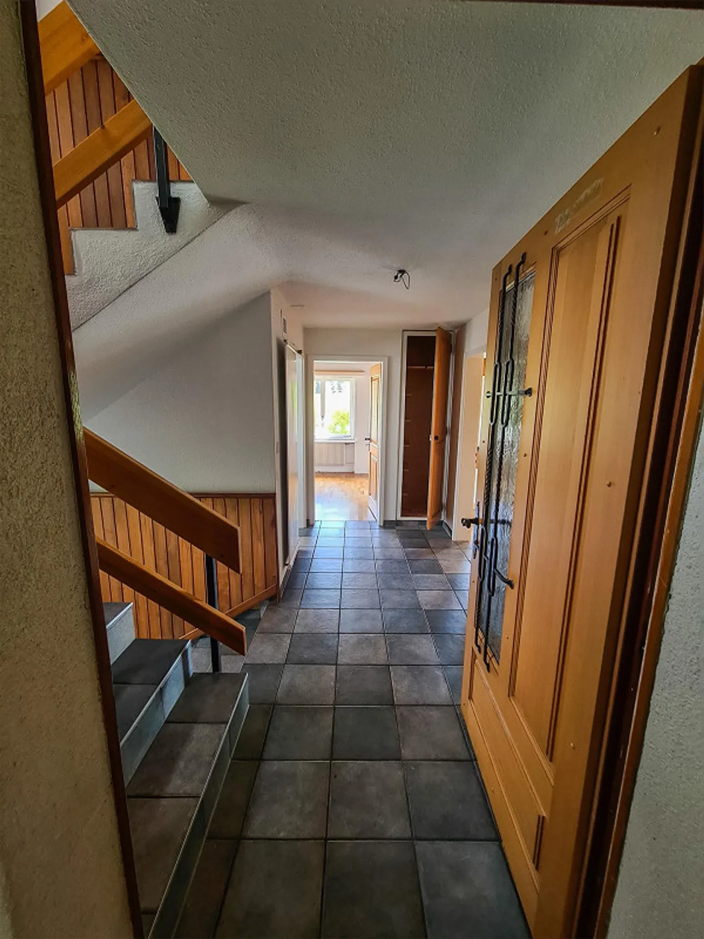 5.5 Zimmer Einfamilienhaus - Foto 1 von 11