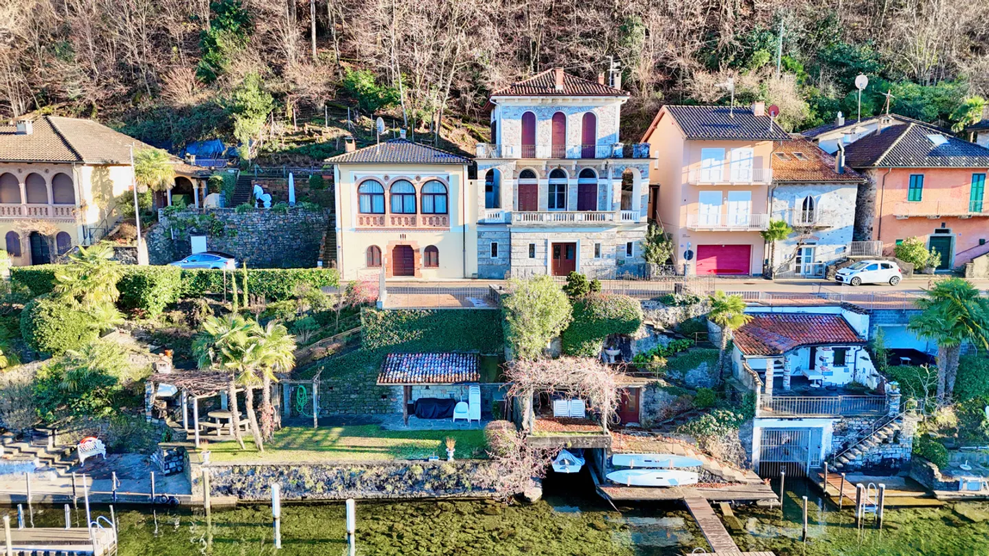Affascinante Casa Patrizia Storica fronte Lago di Lugano a Morcote - Photo 2 sur 26
