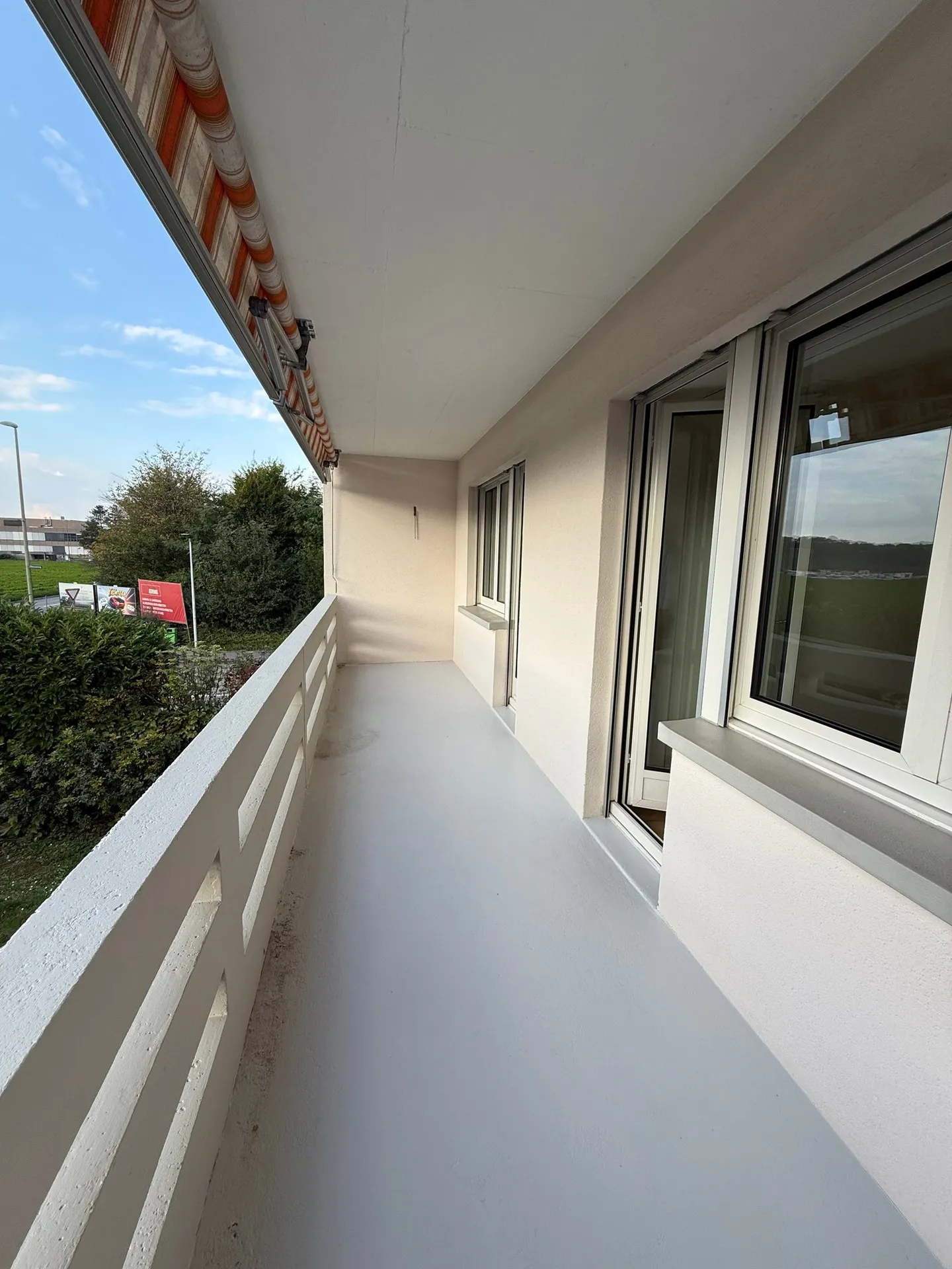 Maison de ville rénovée avec jardin à louer à Aesch - Photo 11 sur 21