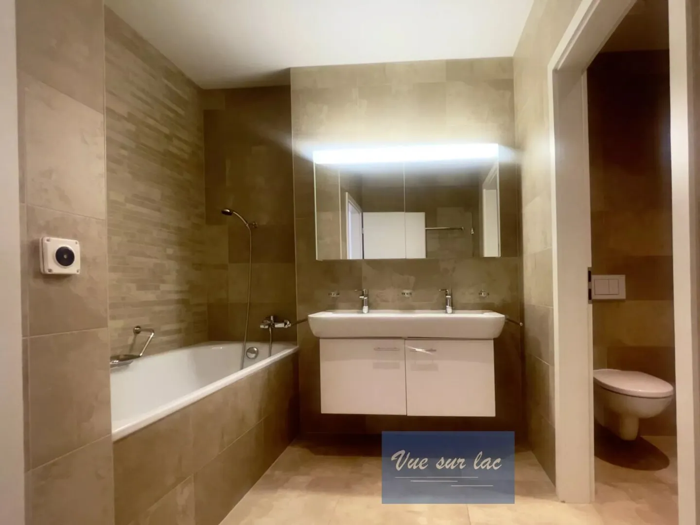 Appartement moderne lumineux - Photo 6 sur 13