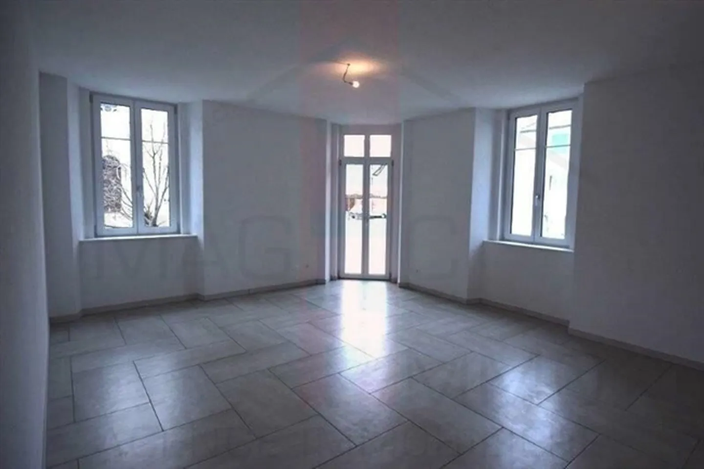 Renovated building 4 km from Porrentruy. - Photo 7 of 13