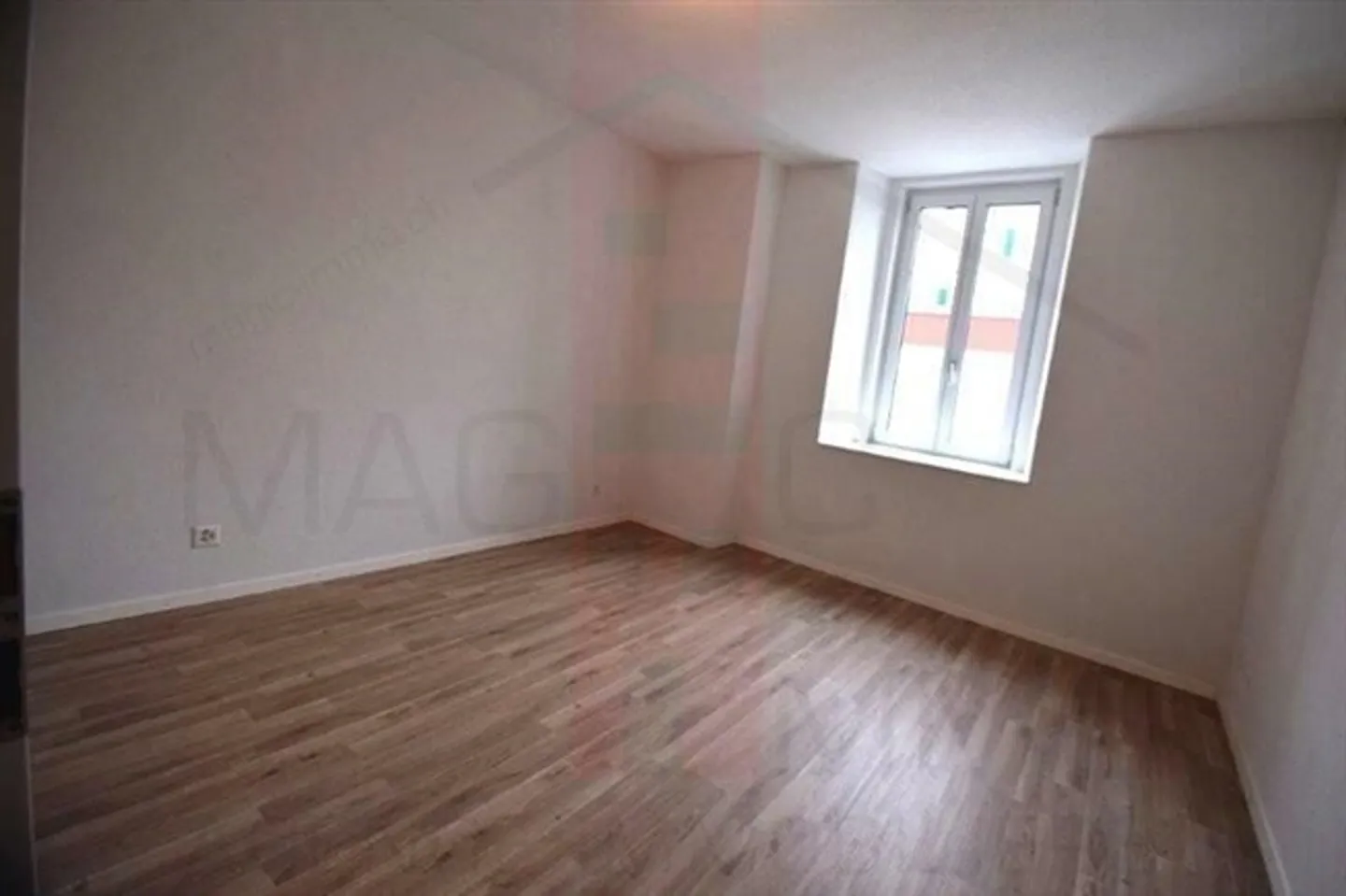 Renovated building 4 km from Porrentruy. - Photo 8 of 13