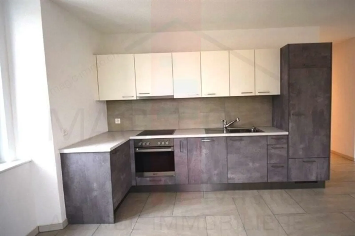 Renovated building 4 km from Porrentruy. - Photo 4 of 13