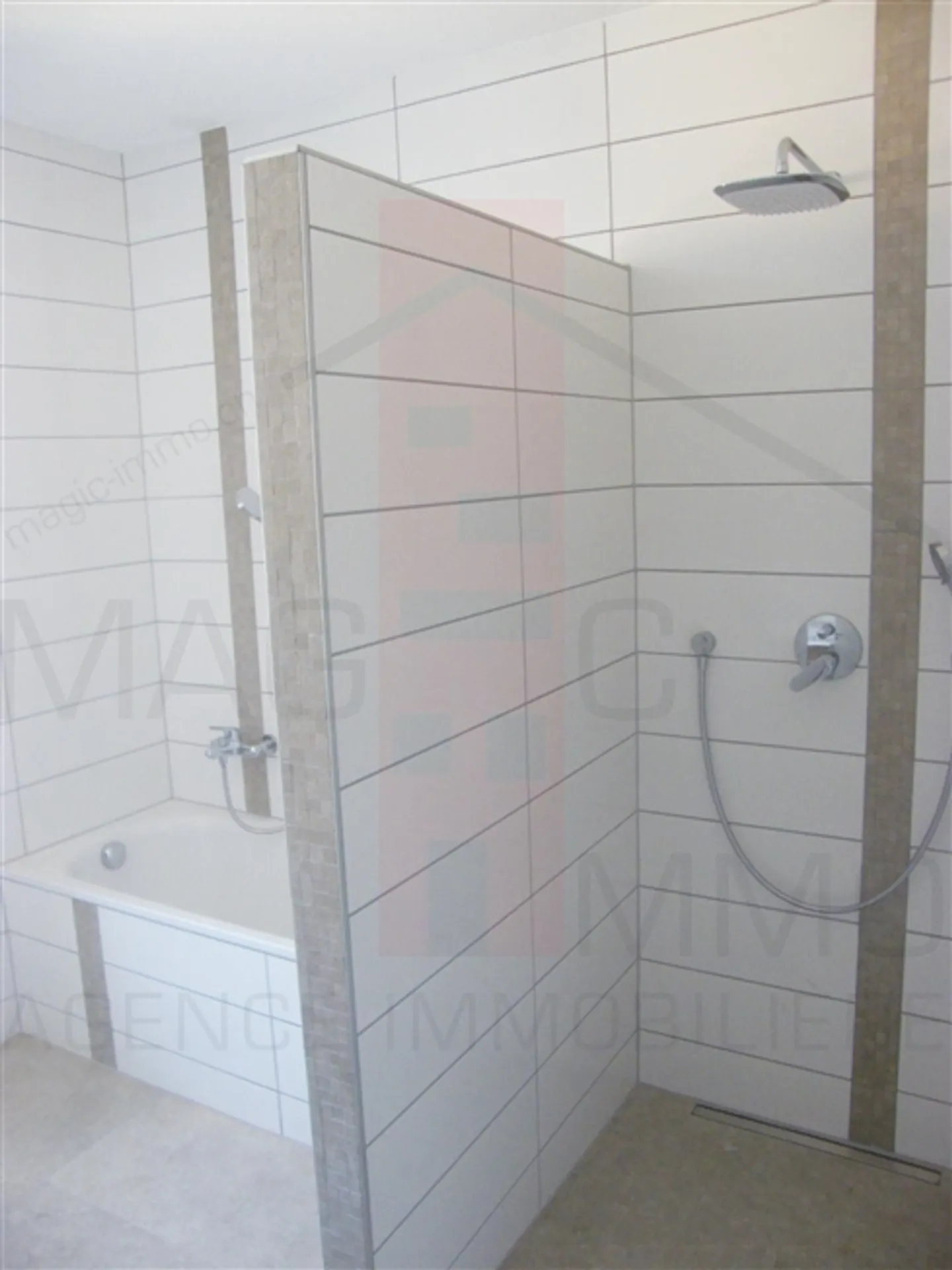 Renovated building 4 km from Porrentruy. - Photo 10 of 13