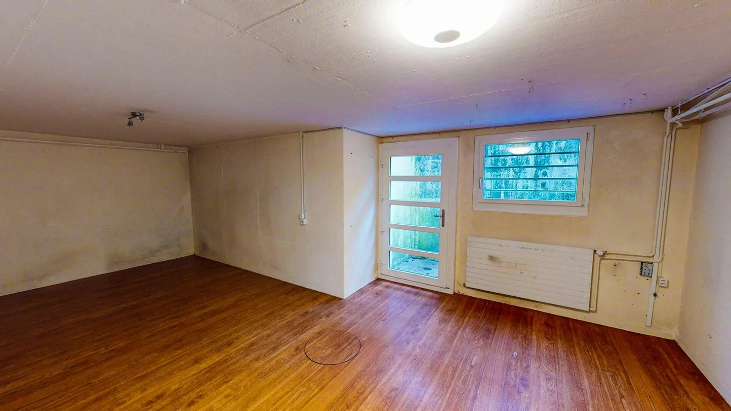 Spacious 5.5 Room Single-Family House with Hobby Room - Photo 19 of 29