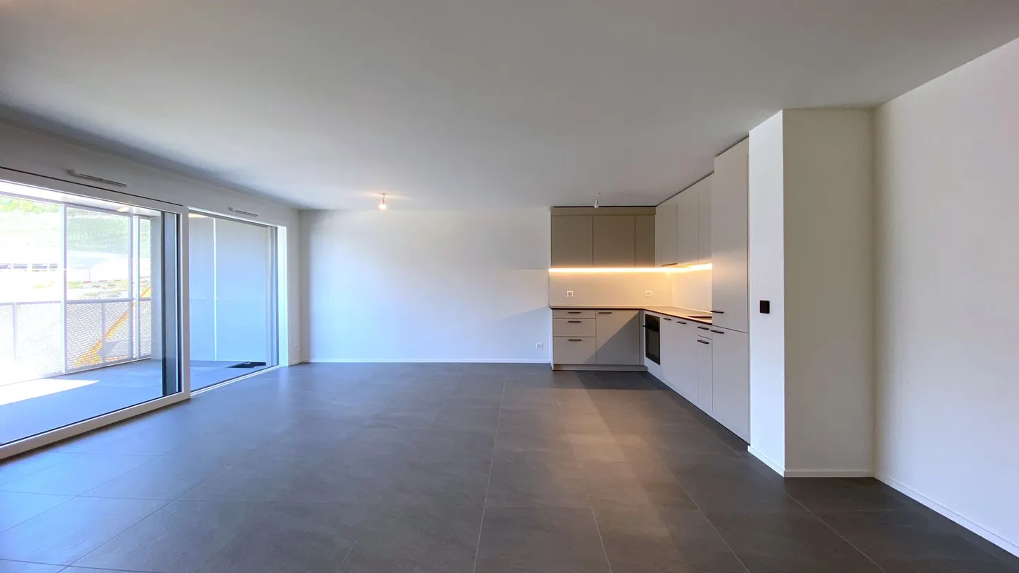 Schöne 2,5-Zimmer-Wohnung, wie neu - Foto 1 von 7