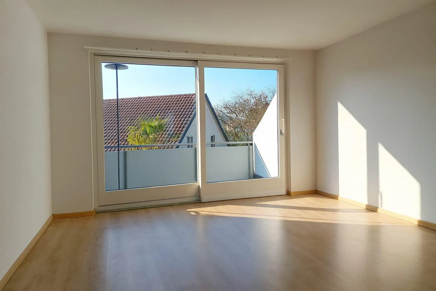 3.5 Zimmerwohnung direkt am Bahnhof Brugg - Foto 1 von 5