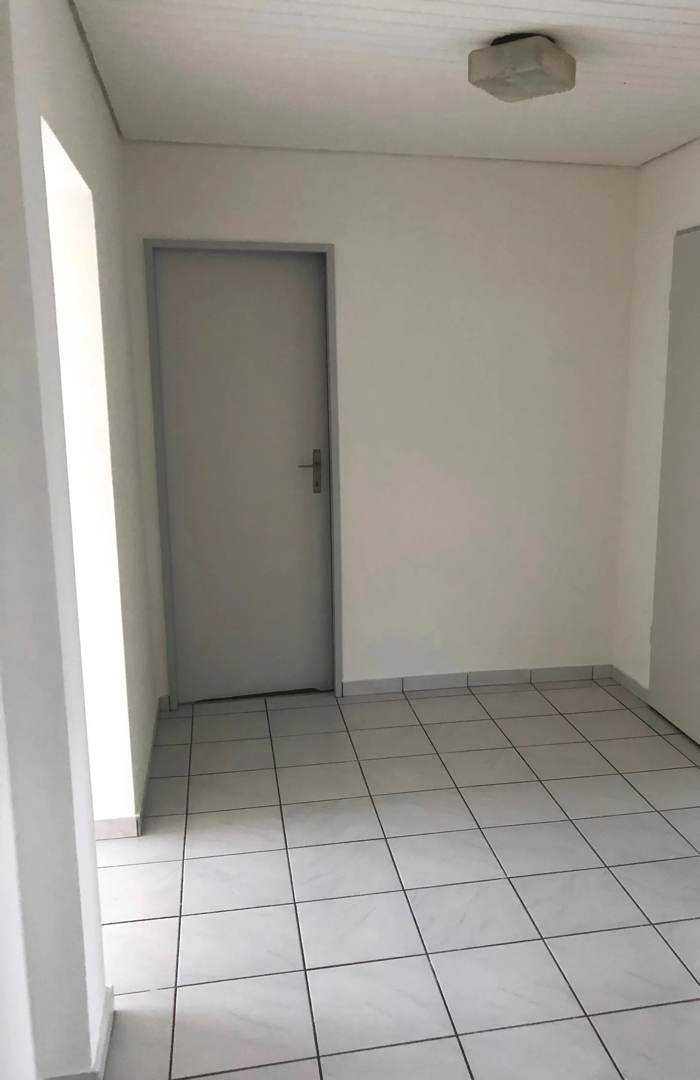 Bright 3.5-room apartment with balcony in quiet Schwadernau - Photo 9 of 9