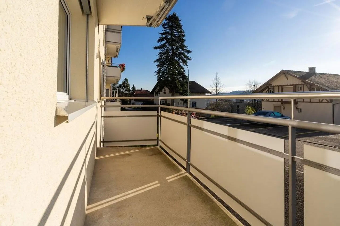 Renovierte Wohnung mit Balkon - Foto 2 von 3