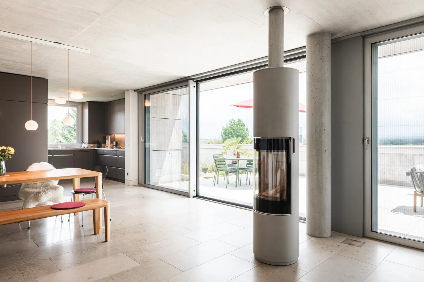 Your oasis of tranquility in a tax-favorable prime location - Photo 2 of 14