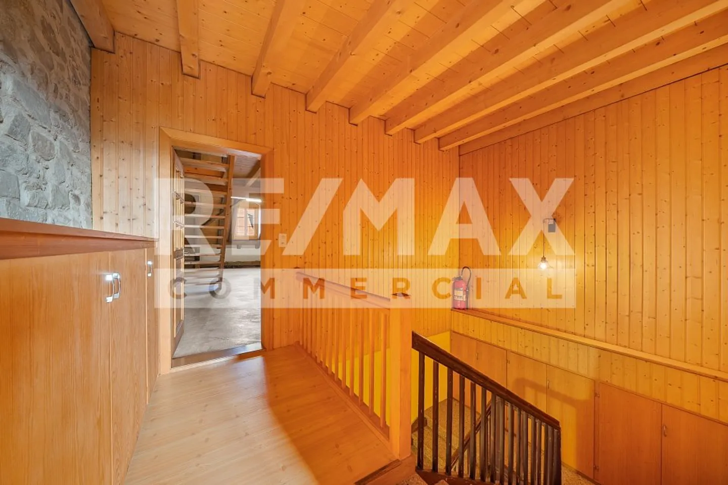 Büro oder Geschäft? Es liegt an Ihnen zu wählen! - Foto 11 von 13