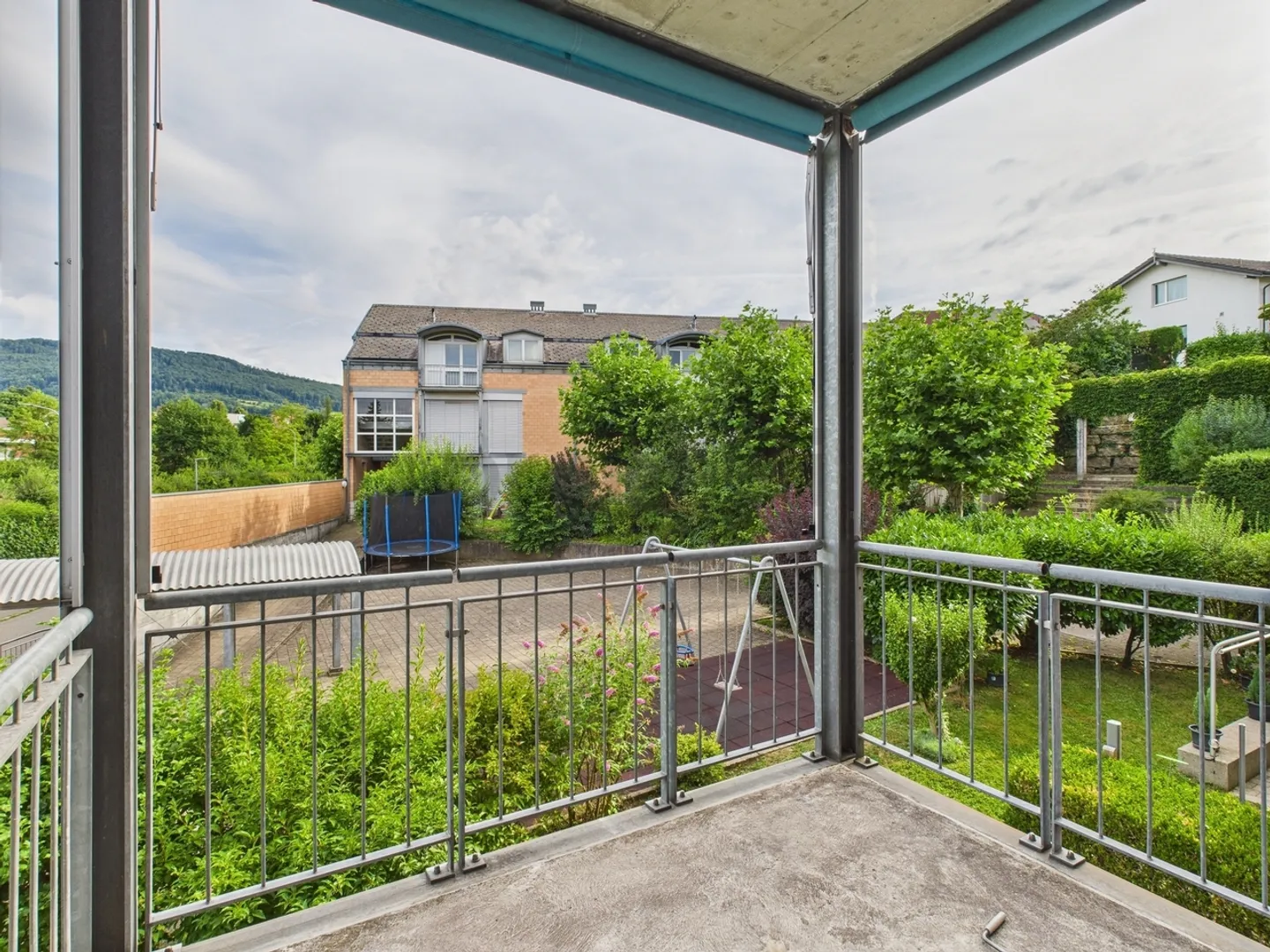 Ampio appartamento con 3 camere a Ehrendingen - Foto 1 di 12