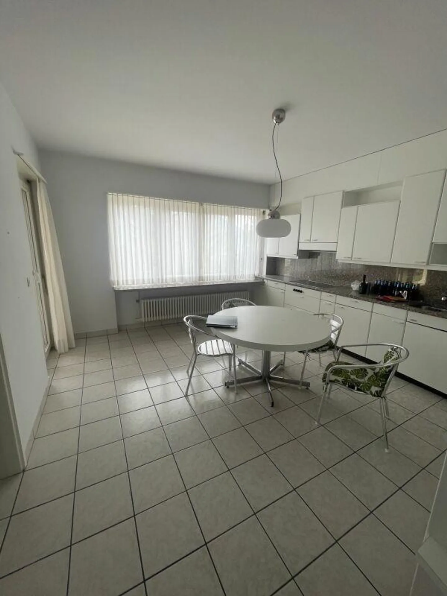 Villa con piscina e vista imprendibile - Foto 9 di 12