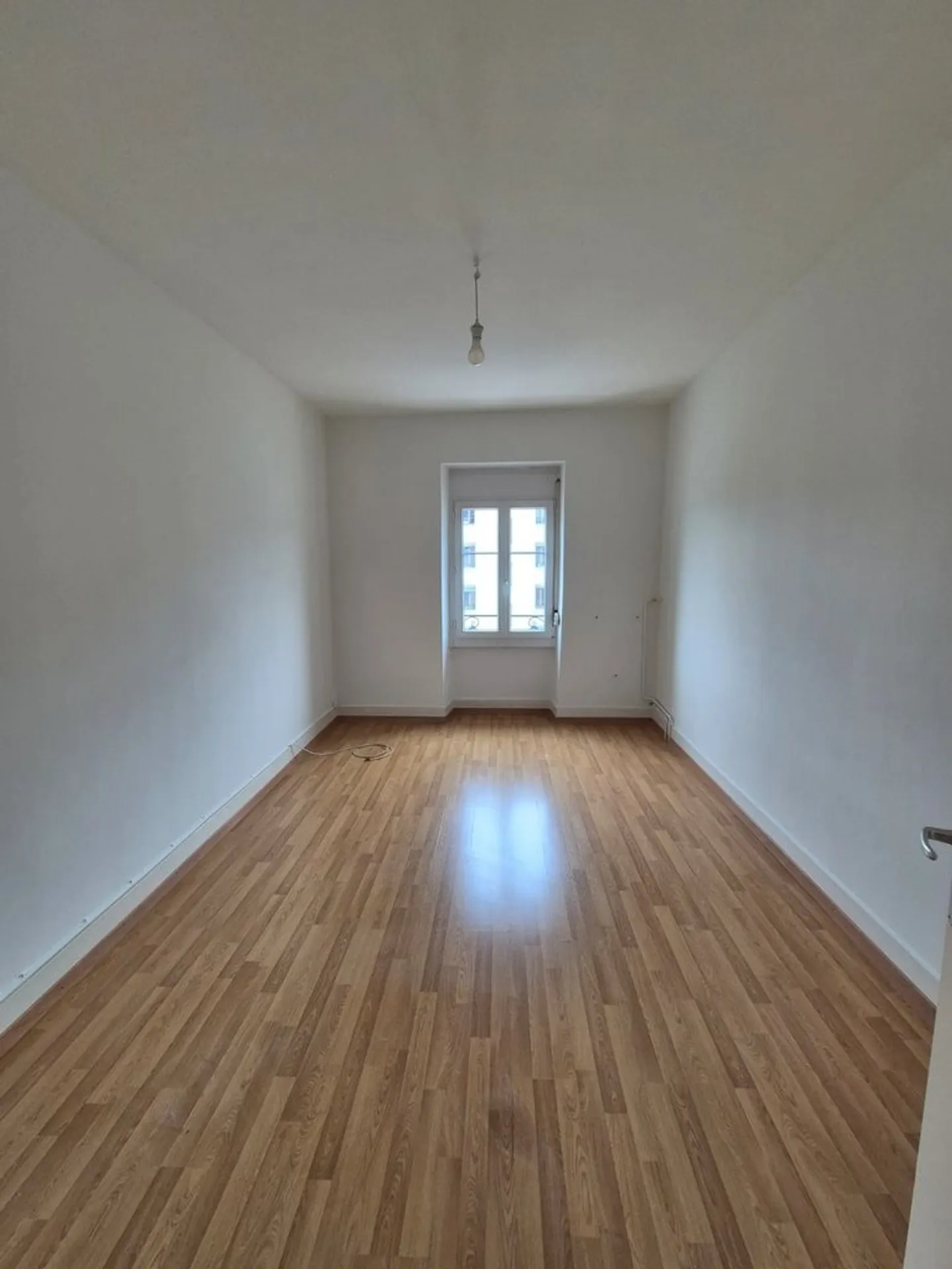Charmante Wohnung in Genf - Foto 3 von 4