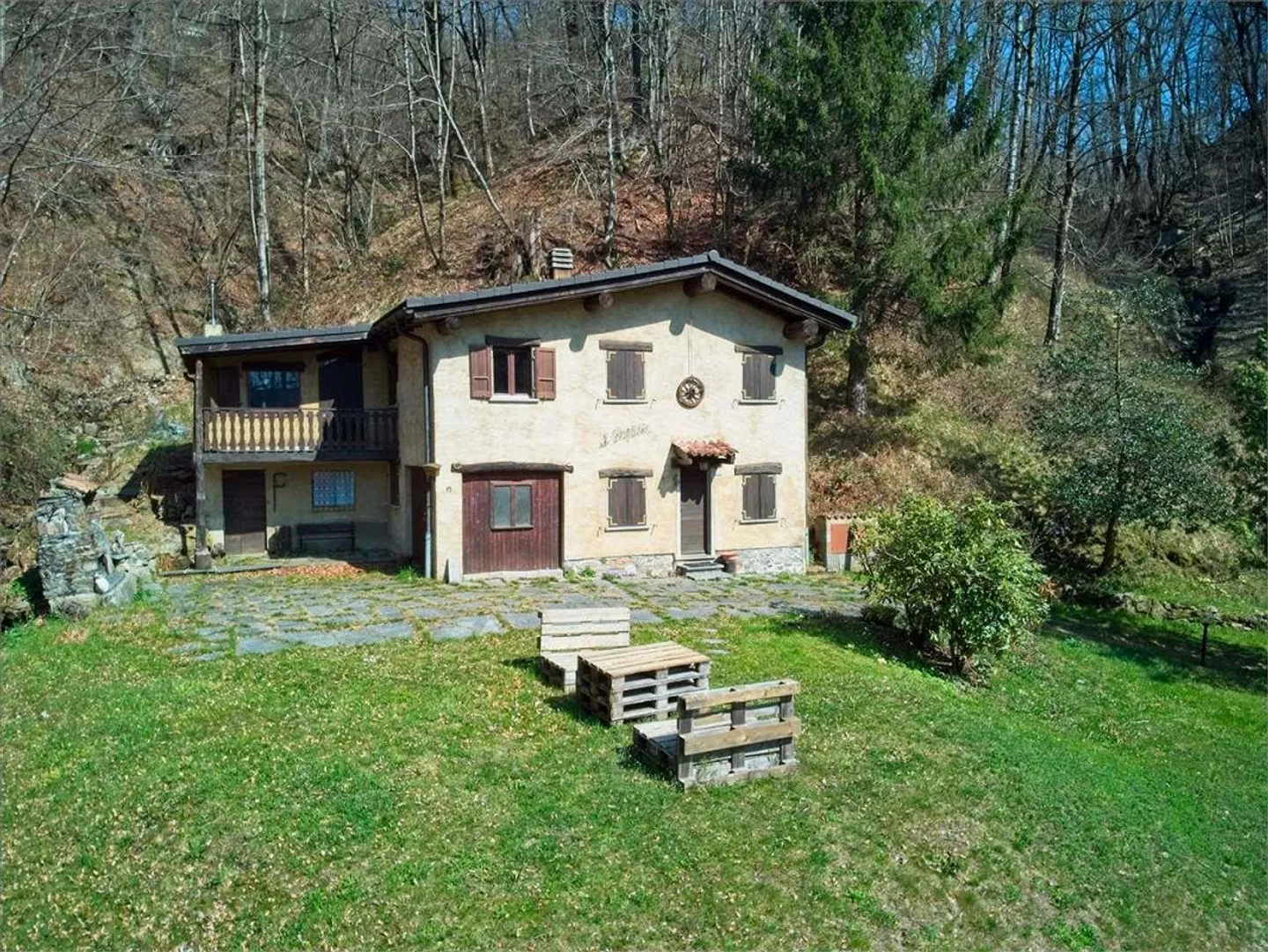 Märchenhaftes Rustico in Bogno (Val Colla-Lugano) - Foto 1 von 13