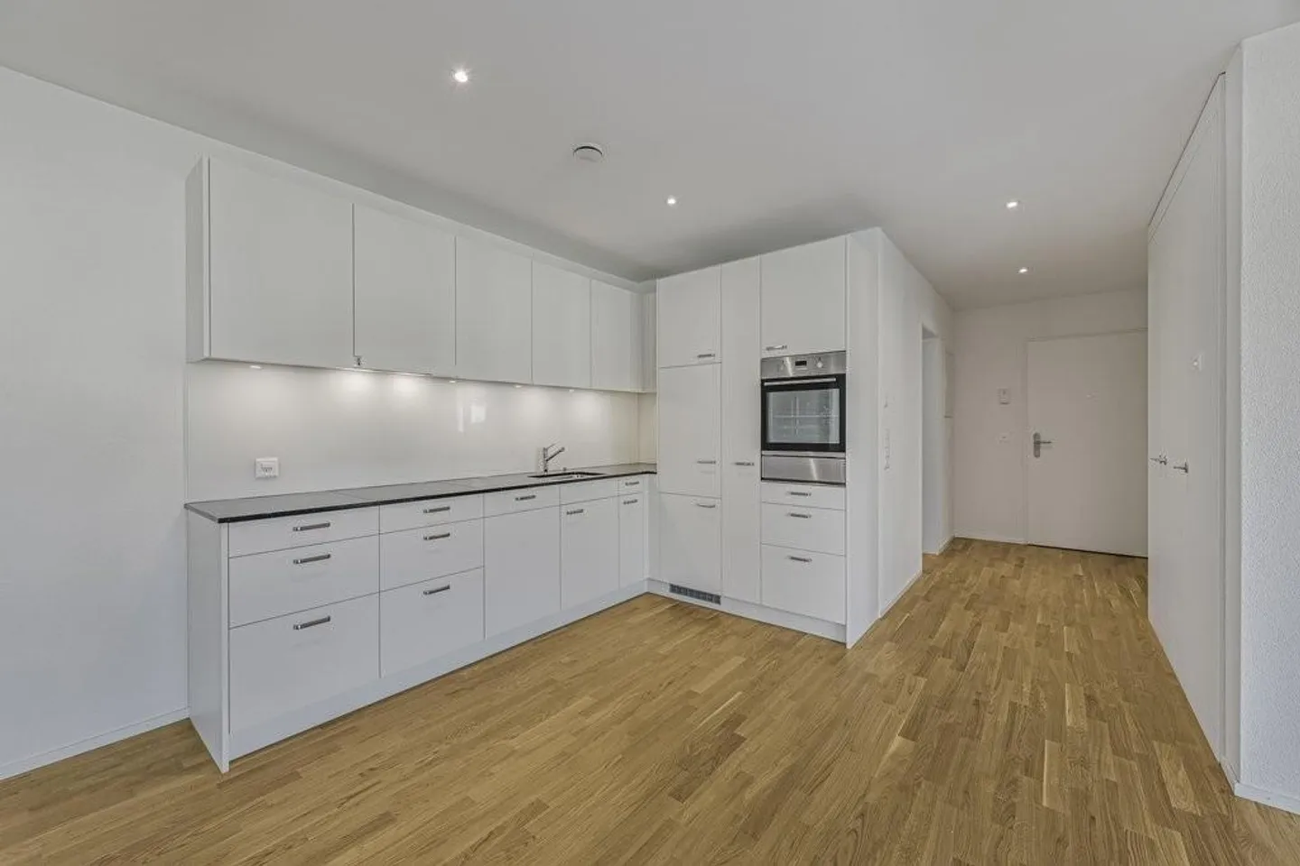 Your new apartment in Rohr - Photo 2 of 7