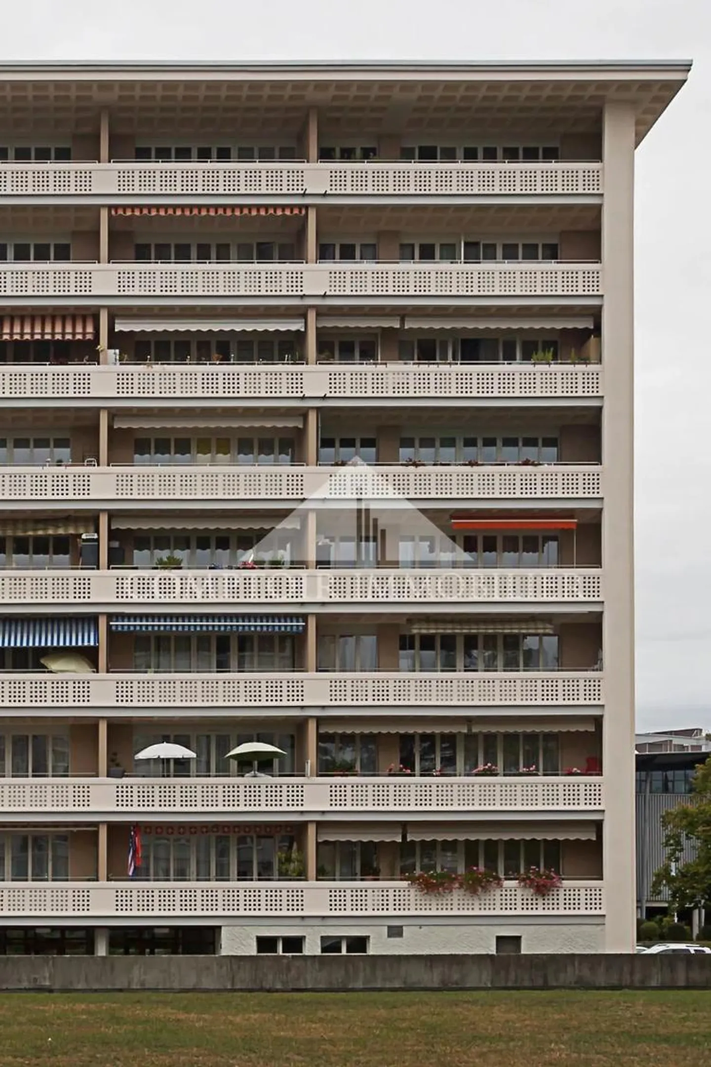 5-room apartment - Photo 1 of 1